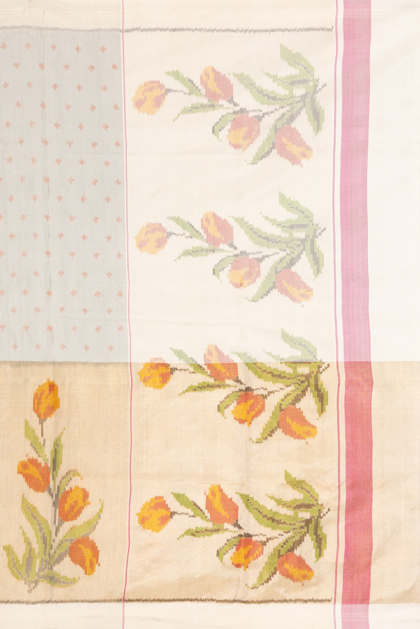 Close up image of the pallu of Grey Dual Tone Kanjivaram Silk Saree with Ikat Print on the body and Ikat Border. 