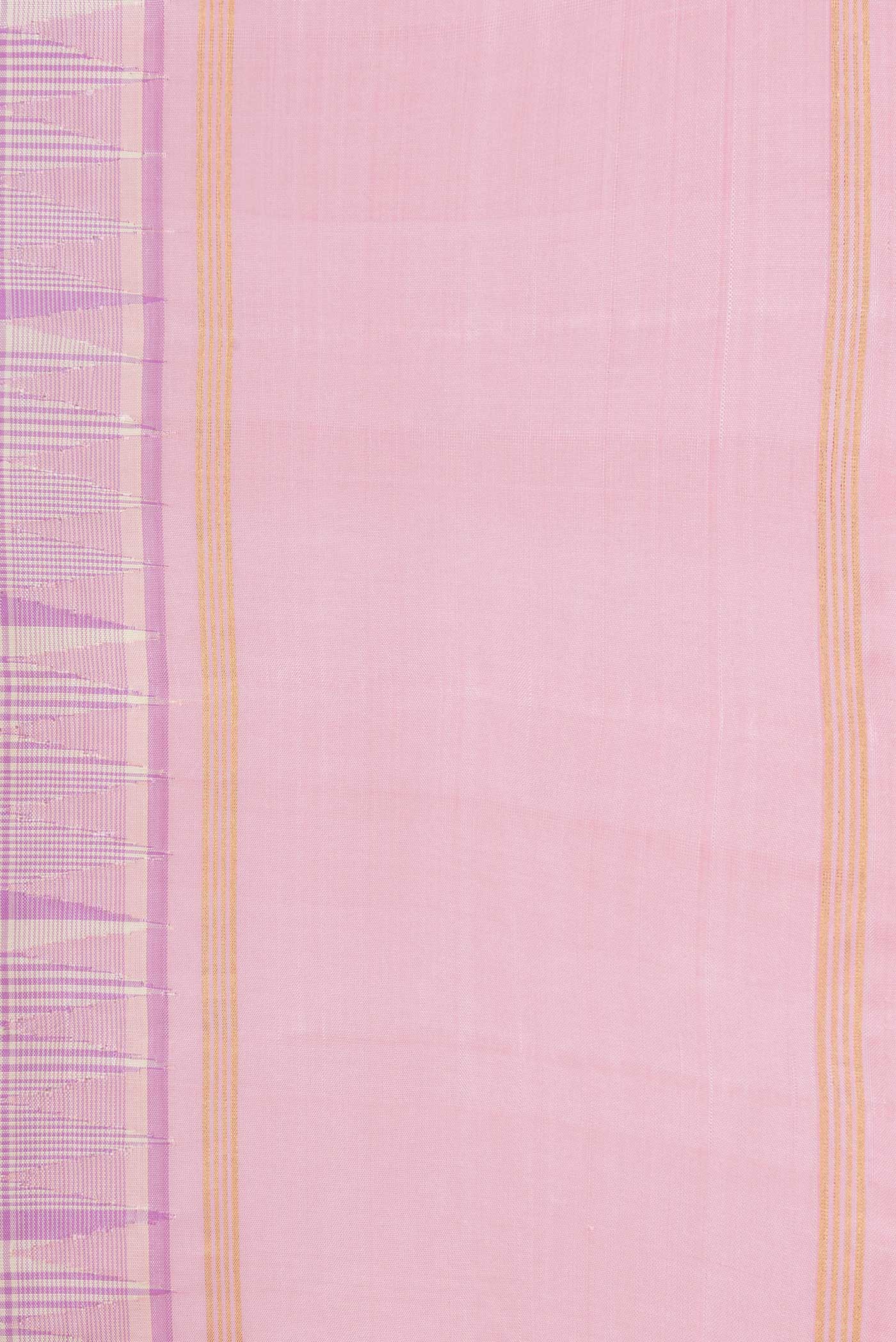 Border image of Pink Dual Tone Kanchipuram Silk Saree with Checked design on the body and Zari Border