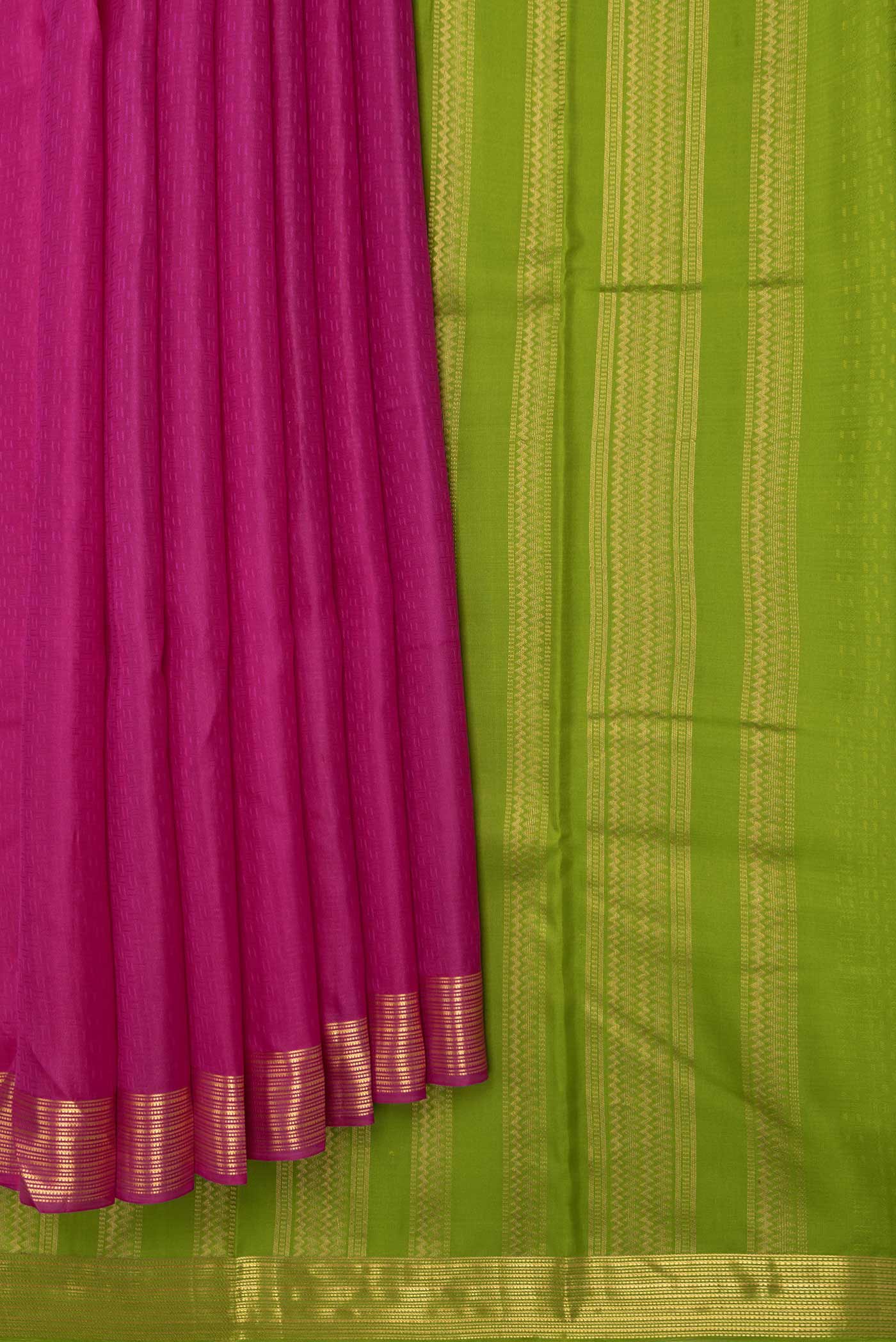 pleats pallu