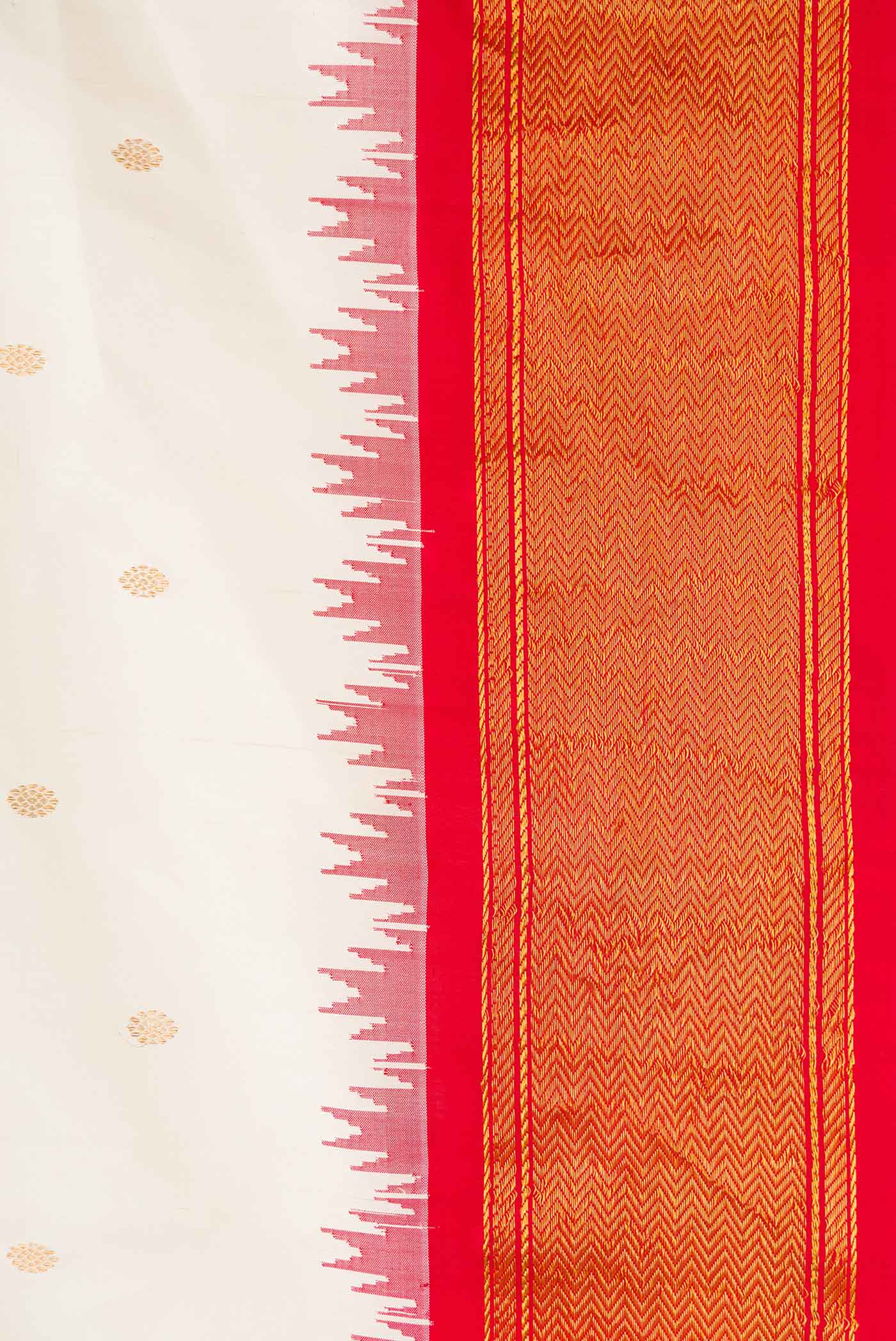Border image of Off White Dual Tone Gadwal Silk Saree with Zari Butta on the body and Zari Border