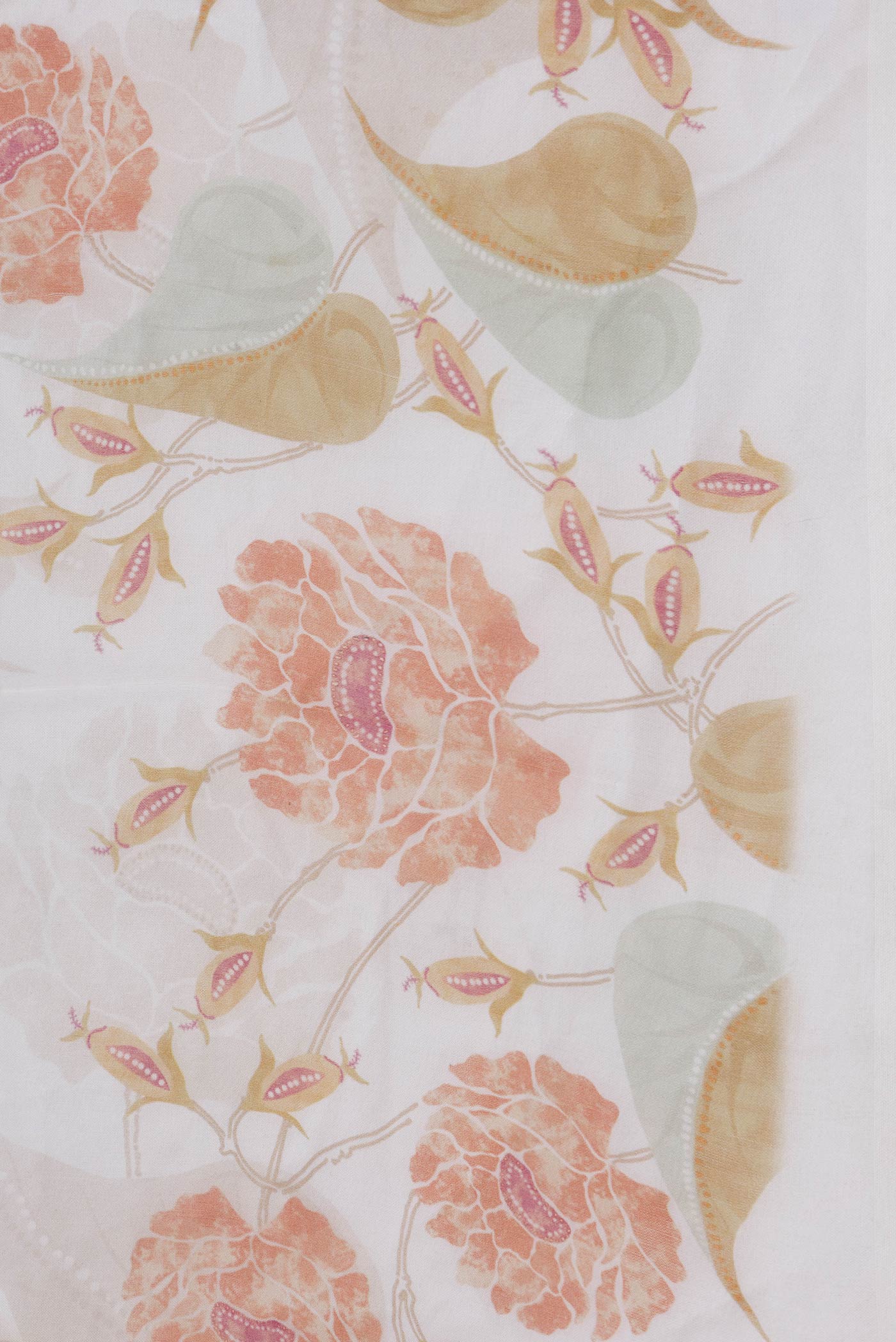 Border image of Off White Dual Tone Organza Silk Saree with Zari Butta on the body and Printed Border. 