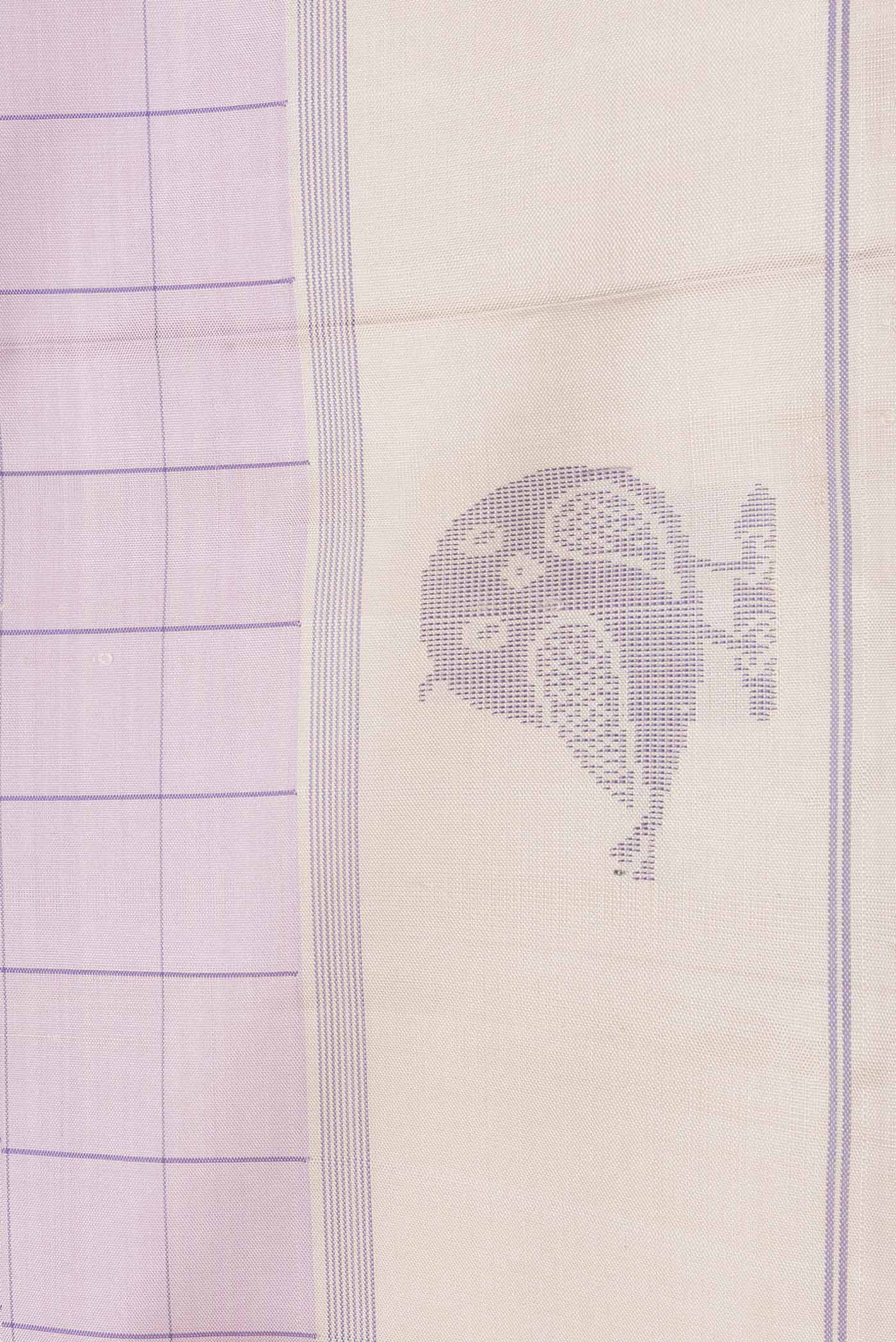 Border image of Lavender Dual Tone Kanchipuram Saree with Checked design on the body and Thread Border. 