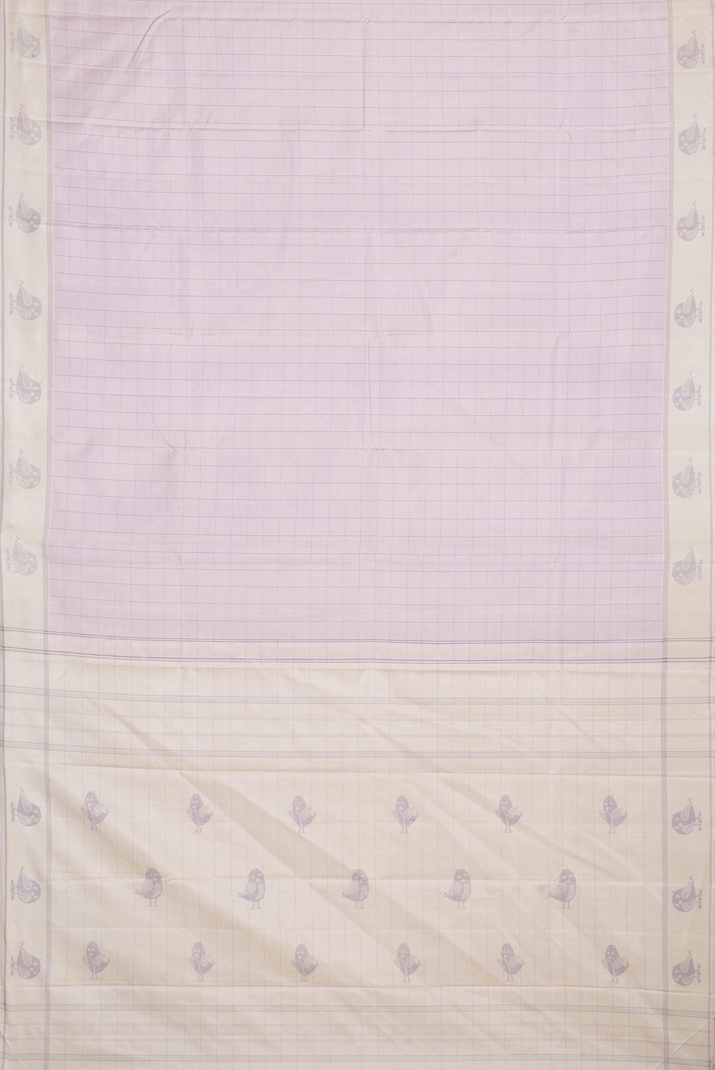 Flat view of Lavender Dual Tone Kanchipuram Saree with Checked design on the body and Thread Border. 