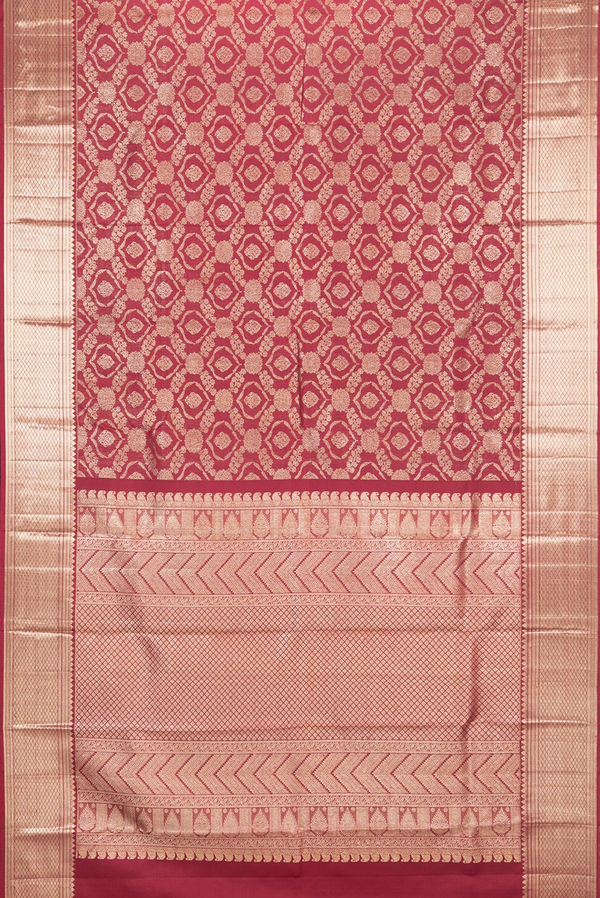 Flat view of Pure Silk Maroon Kanchipuram Saree with Zari Brocade on the body and Zari Border. 