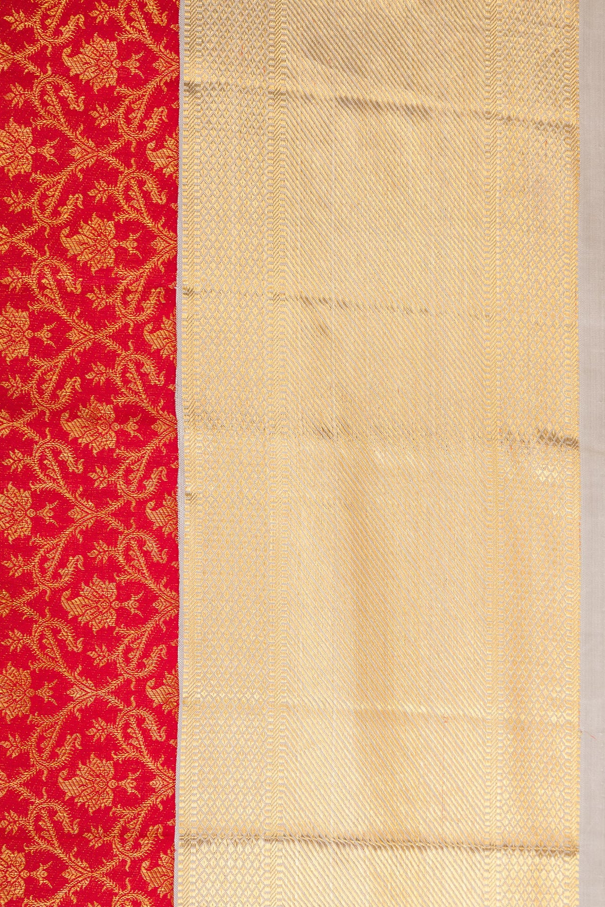 Border image of Red Dual Tone Kanchipuram Silk Saree with Zari Brocade on the body and Zari Border. 