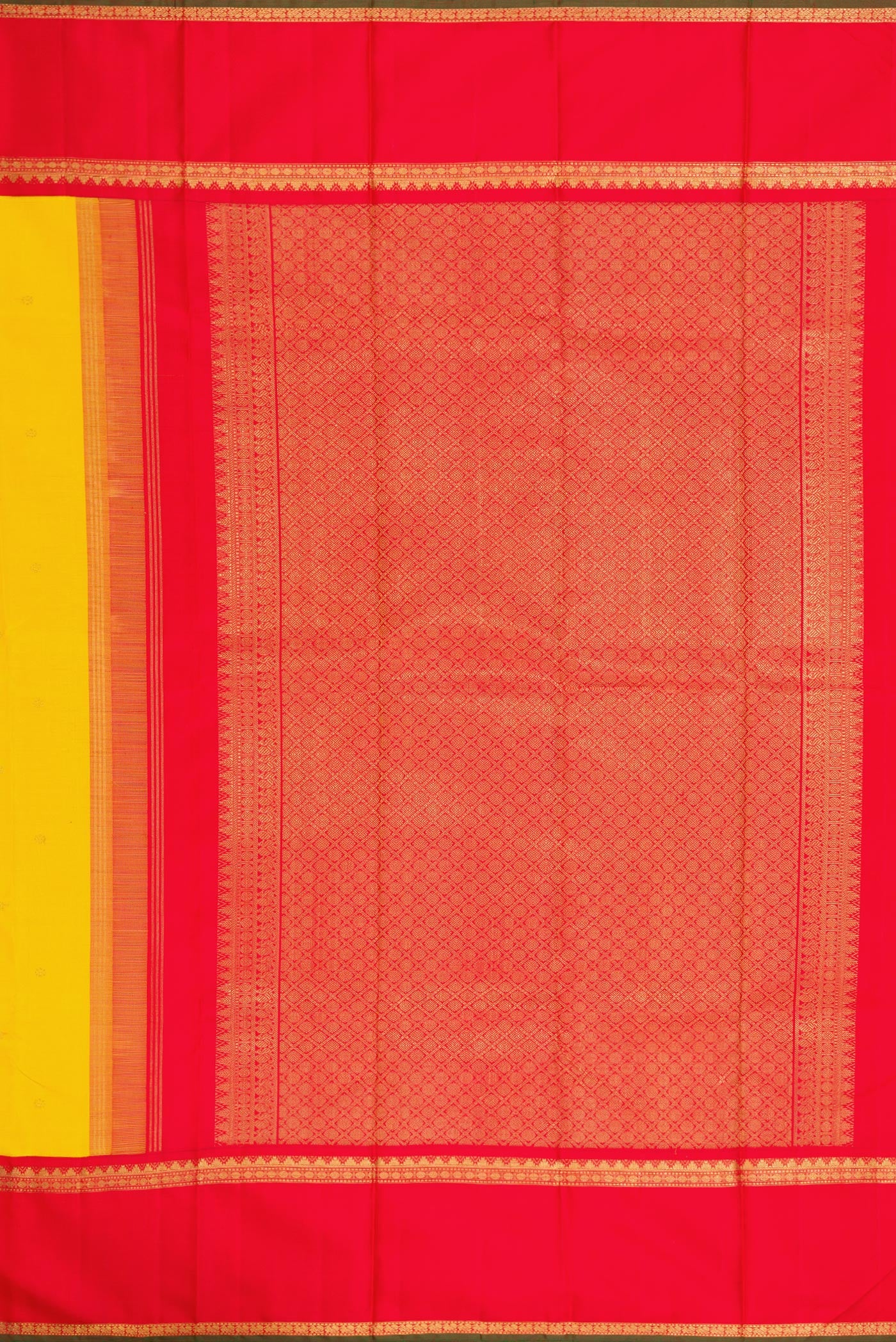Close up image of the pallu of Yellow Dual Tone Kanjivaram Silk Saree with Zari Butta on the body and Zari Border. 