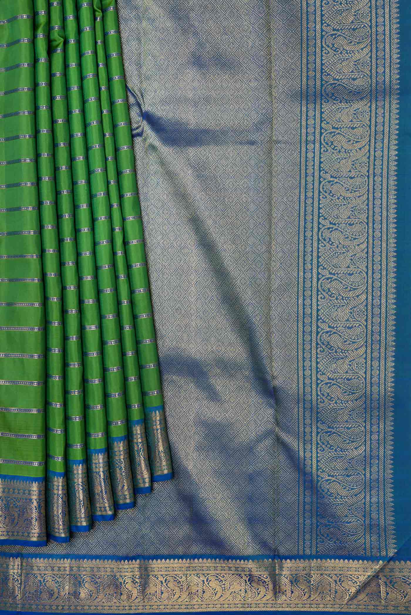 pleats pallu