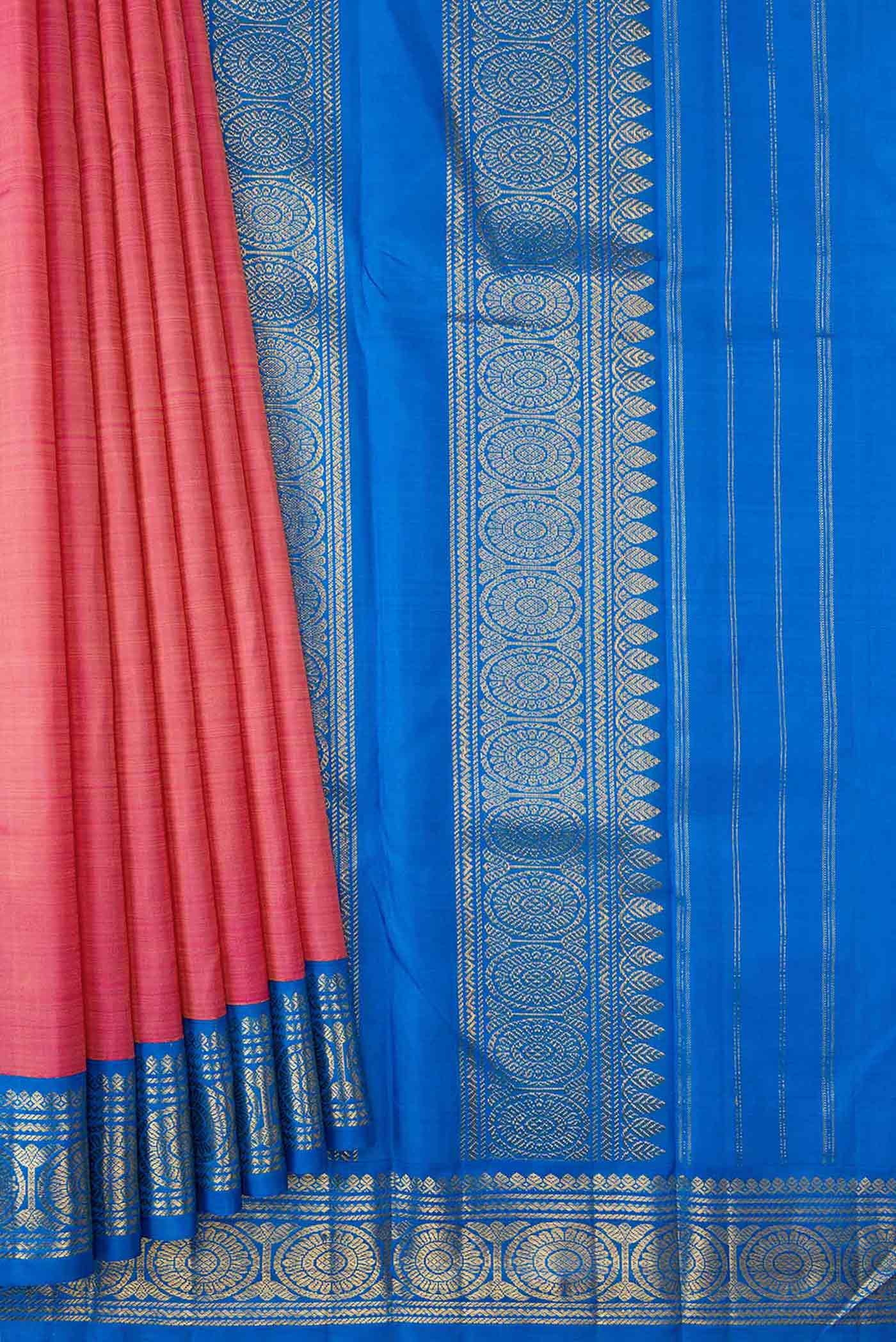 Pleats and pallu of Pure Silk Pure Zari Pink Dual Tone Kanchipuram Saree with Plain Body and Zari Border