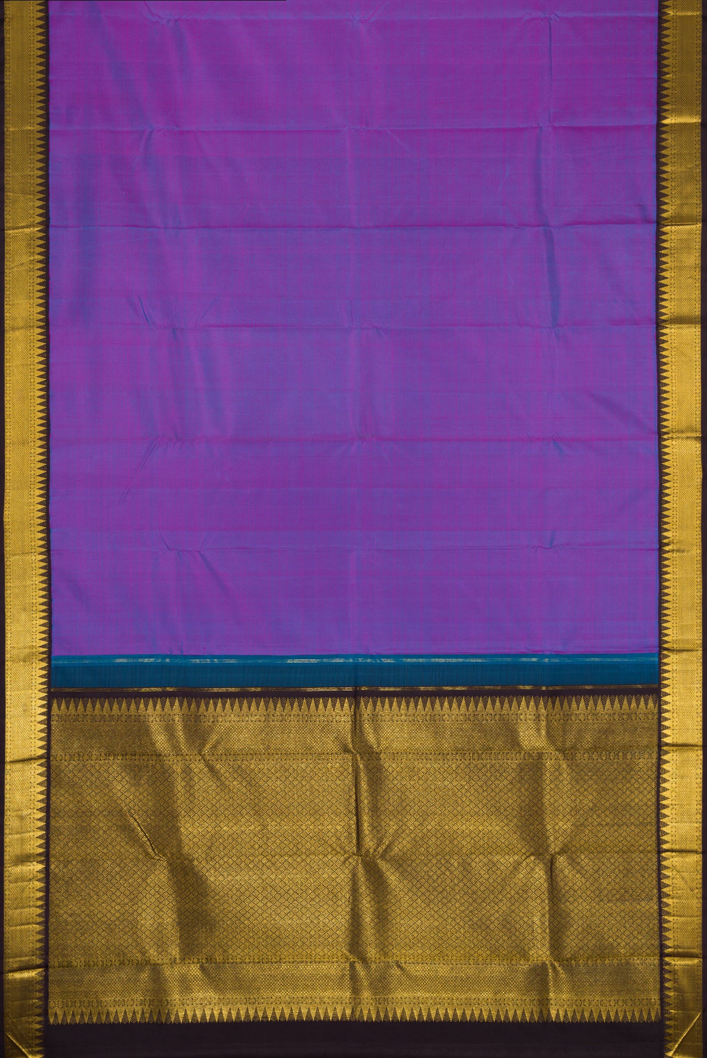 Flat view of Lavender Dual Tone Kanjivaram Silk Saree with Plain Body and Zari Border. 