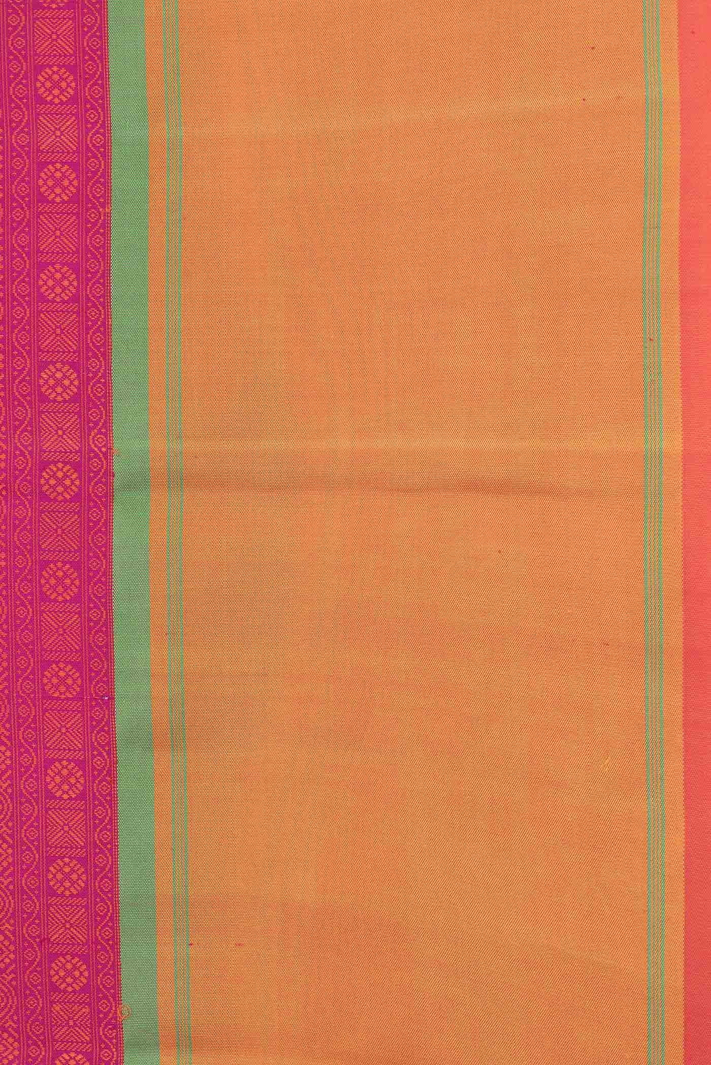 Border image of Pink Dual Tone Kanjivaram Saree with Jacquard design on the body and Plain Border. 