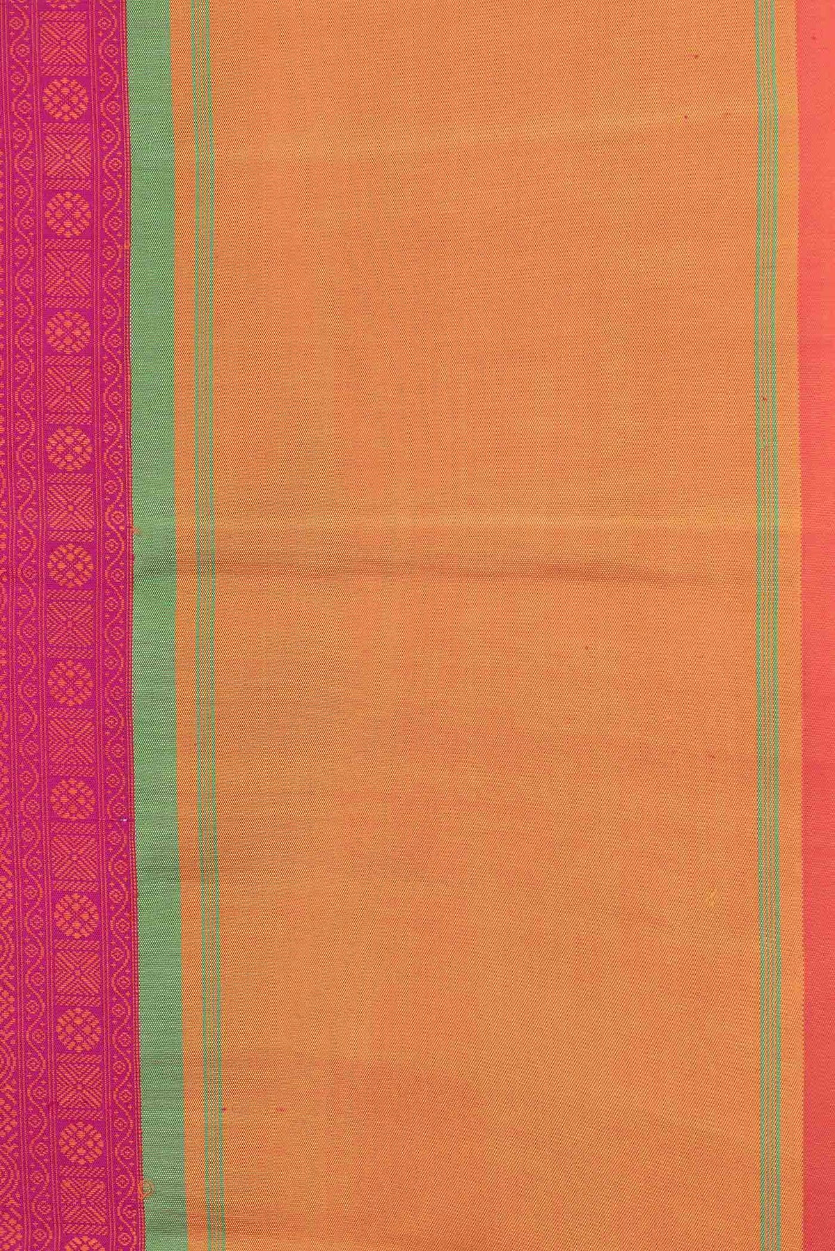 Border image of Pink Dual Tone Kanjivaram Saree with Jacquard design on the body and Plain Border. 