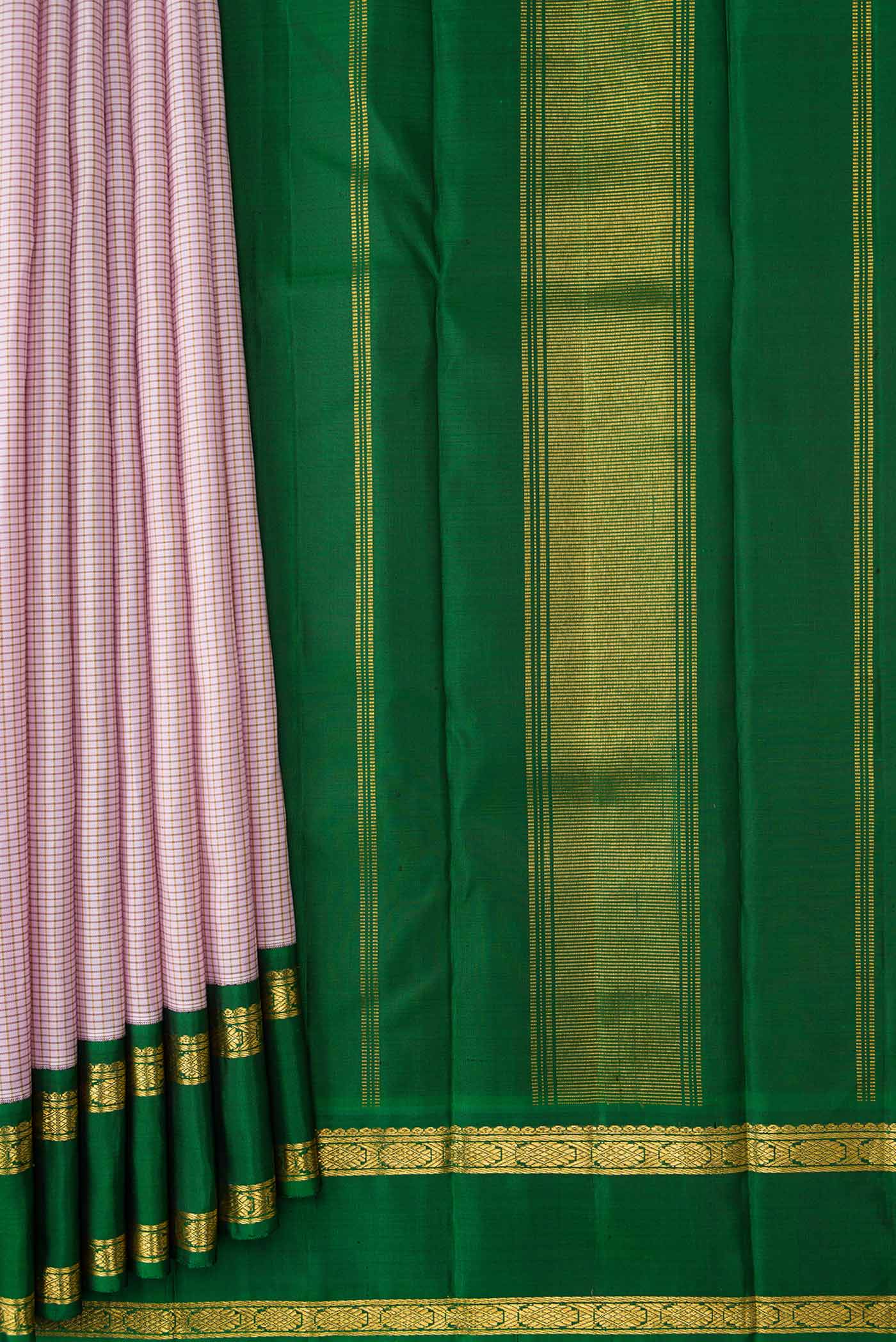 pleats pallu