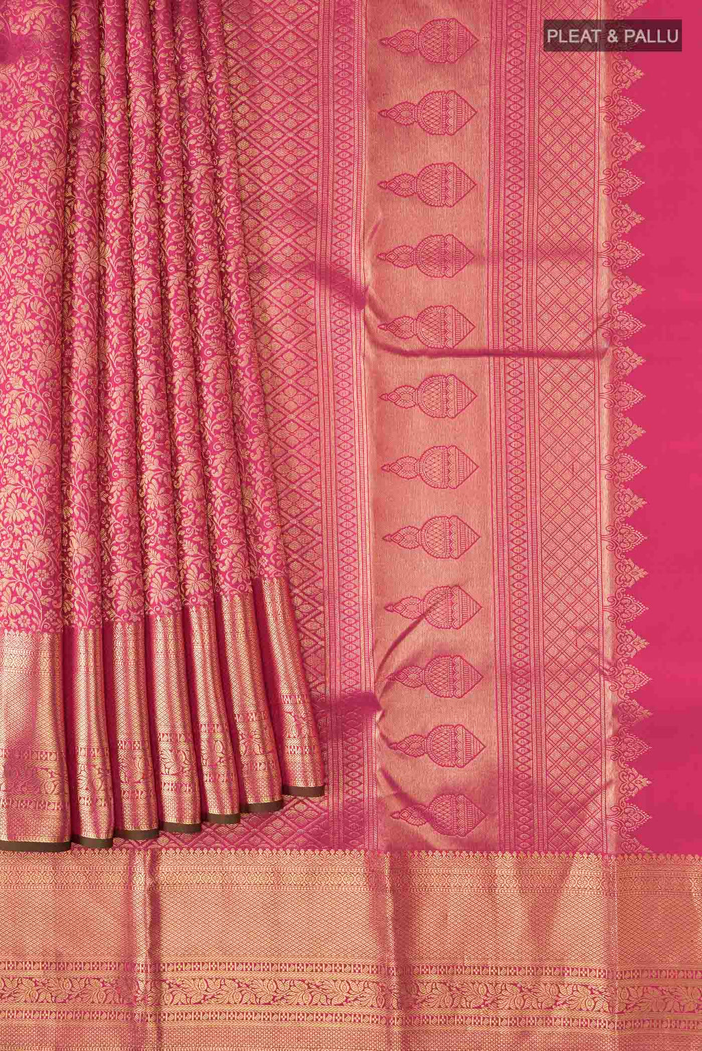pleats pallu