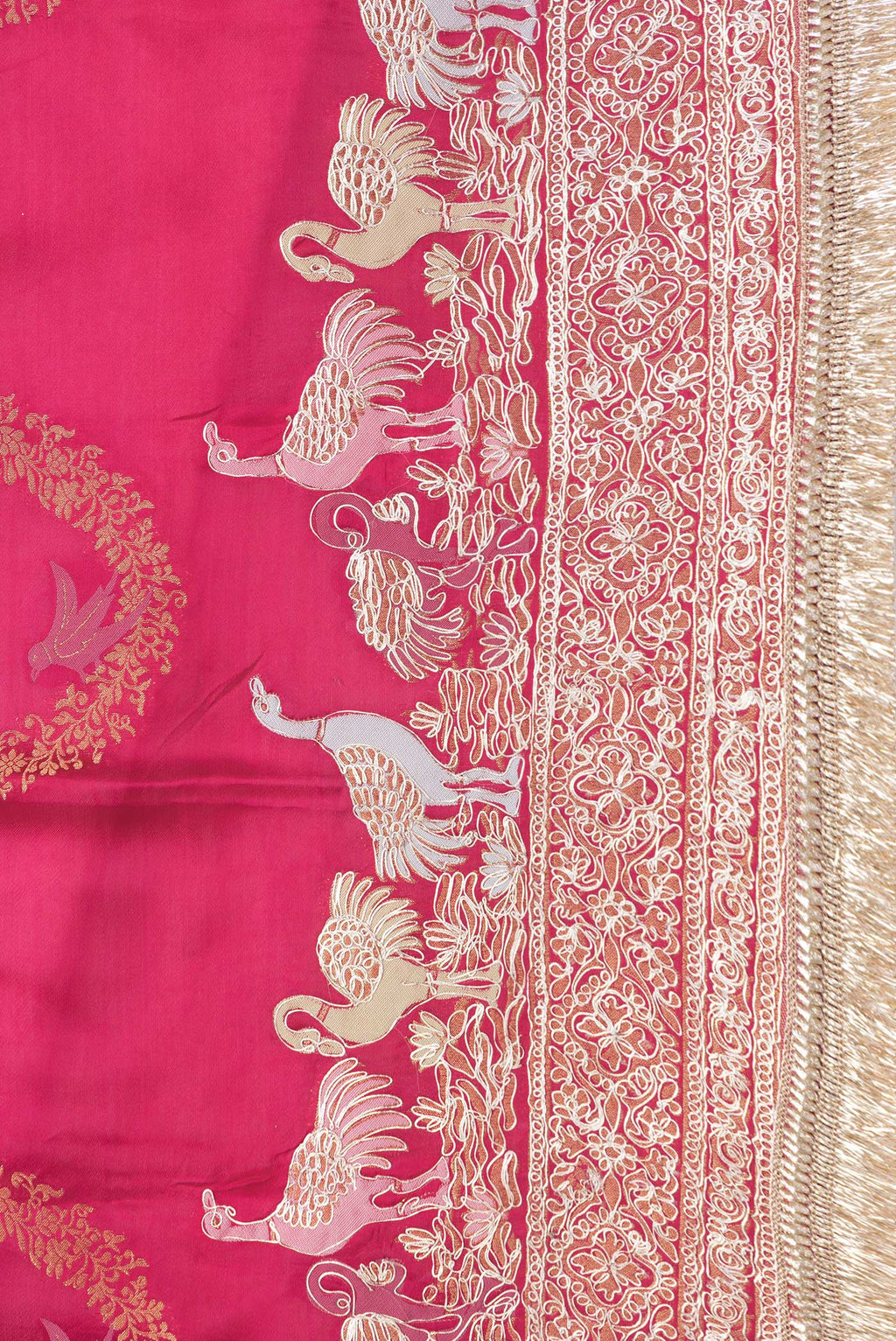 Border image of Pink Dual Tone Banarasi Georgette Saree with Zari Brocade on the body and Embroidery Border. 