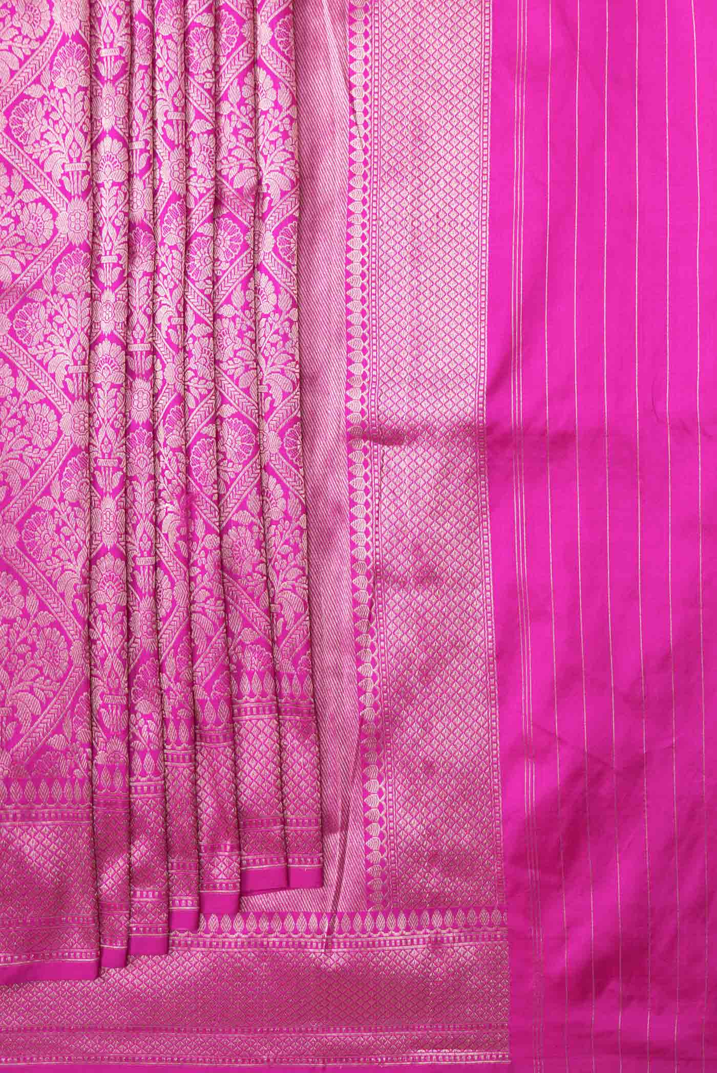 Pleats and pallu of Dark Pink Dual Tone Banarasi Silk Saree with Zari Brocade on the body and Zari Border. 
