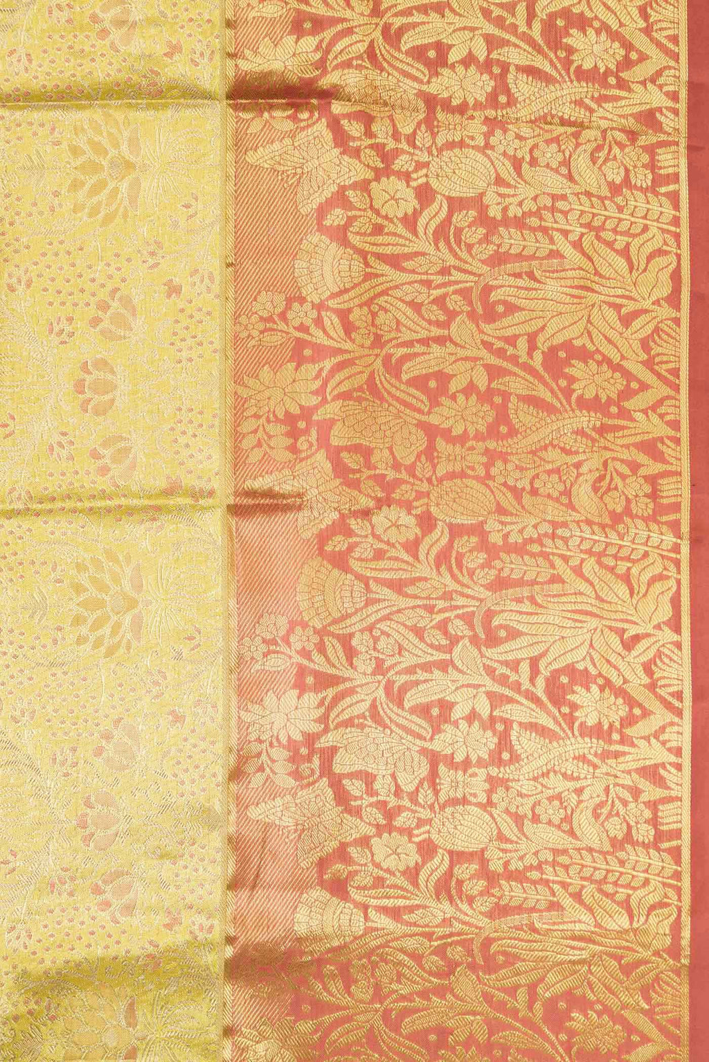 Border image of Gold Dual Tone Kanchipuram Tissue Silk Saree with Zari Brocade on the body and Zari Border. 