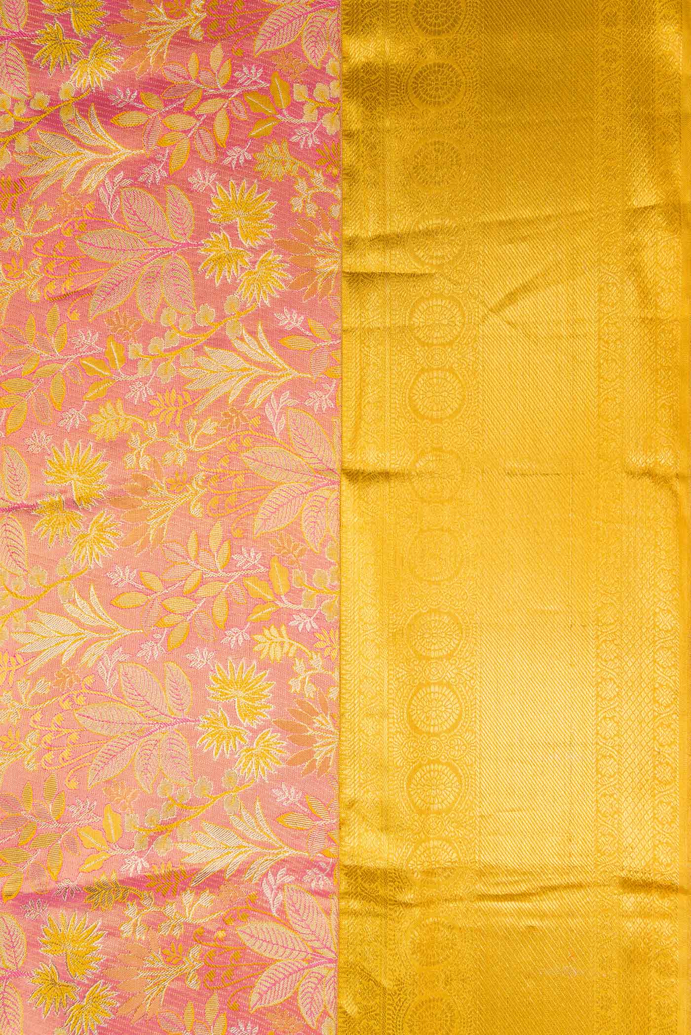 Border image of Pink Dual Tone Kanchipuram Tissue Silk Saree with Zari Brocade on the body and Zari Border. 