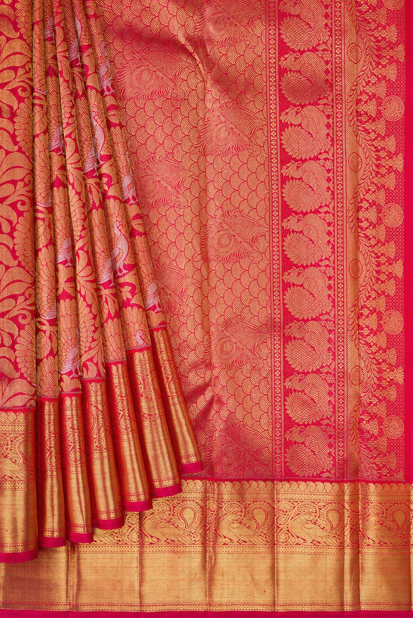 Pleats and pallu of Pure Silk Pure Zari Dark Pink Dual Tone Kanjivaram Saree with Zari Brocade on the body and Zari Border. 