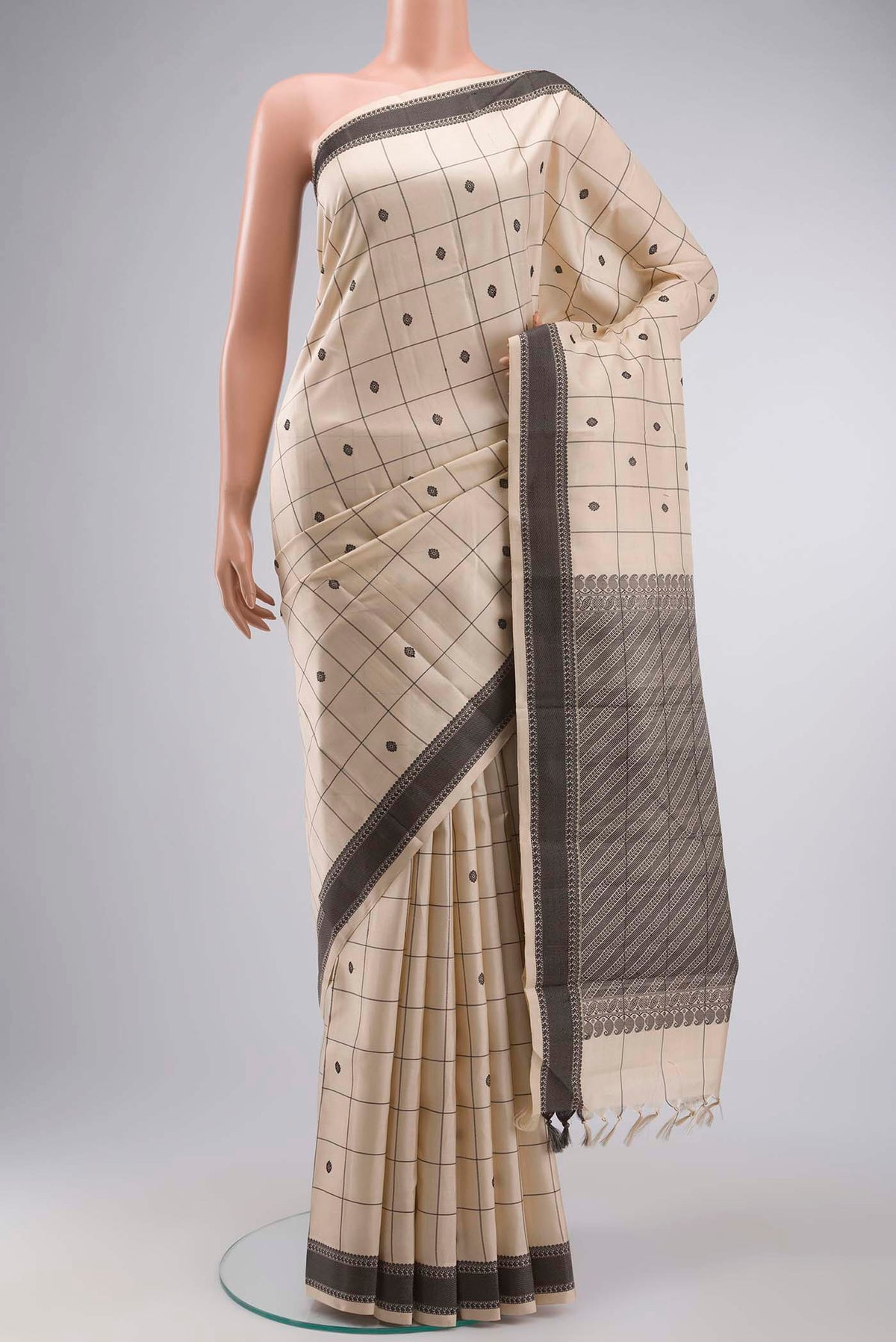 Sandal Kanchipuram Silk Saree with Checked design on the body and Thread Border displayed on a mannequin