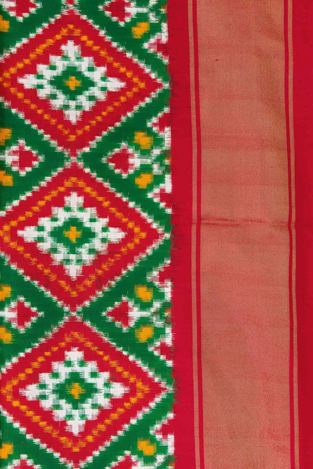Border image of Green Pochampally Silk Saree with Pure Ikat on the body and Zari Border