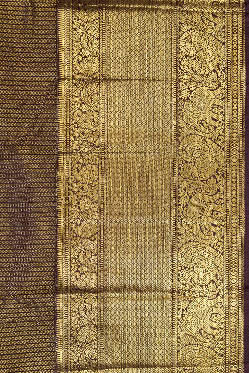 Border image of Coffee Brown Dual Tone Kanchipuram Silk Saree with Zari Brocade on the body and Zari Border. 
