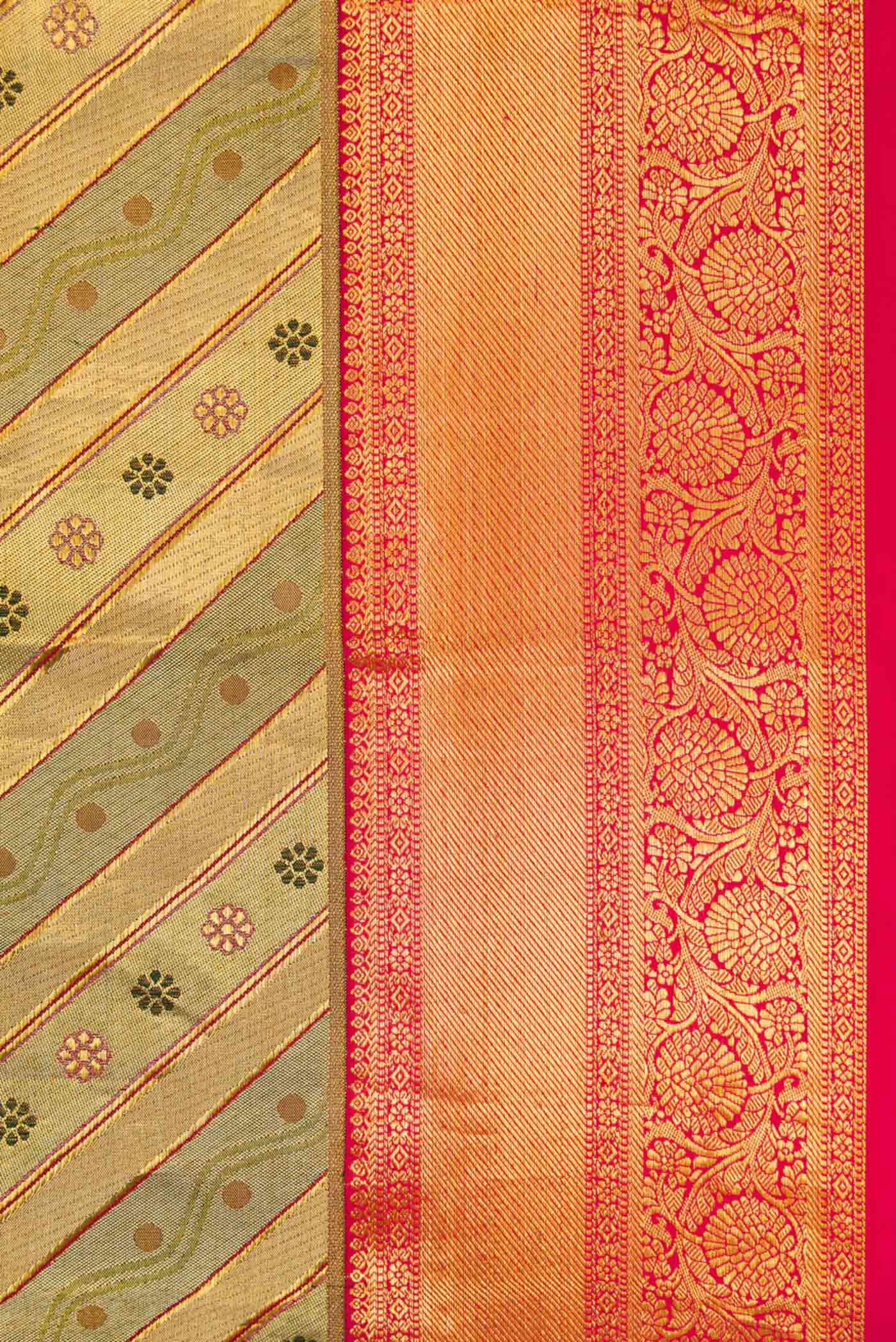 Border image of Gold Dual Tone Kanchipuram Tissue Silk Saree with Zari Brocade on the body and Zari Border. 