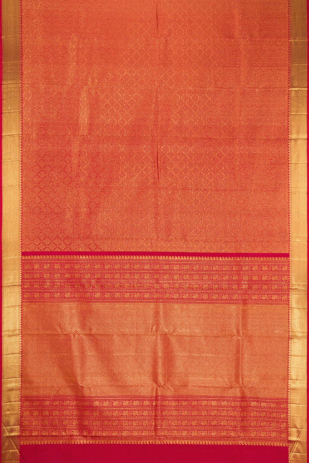 Flat view of Maroon Dual Tone Kanchipuram Silk Saree with Zari Brocade on the body and Zari Border. 