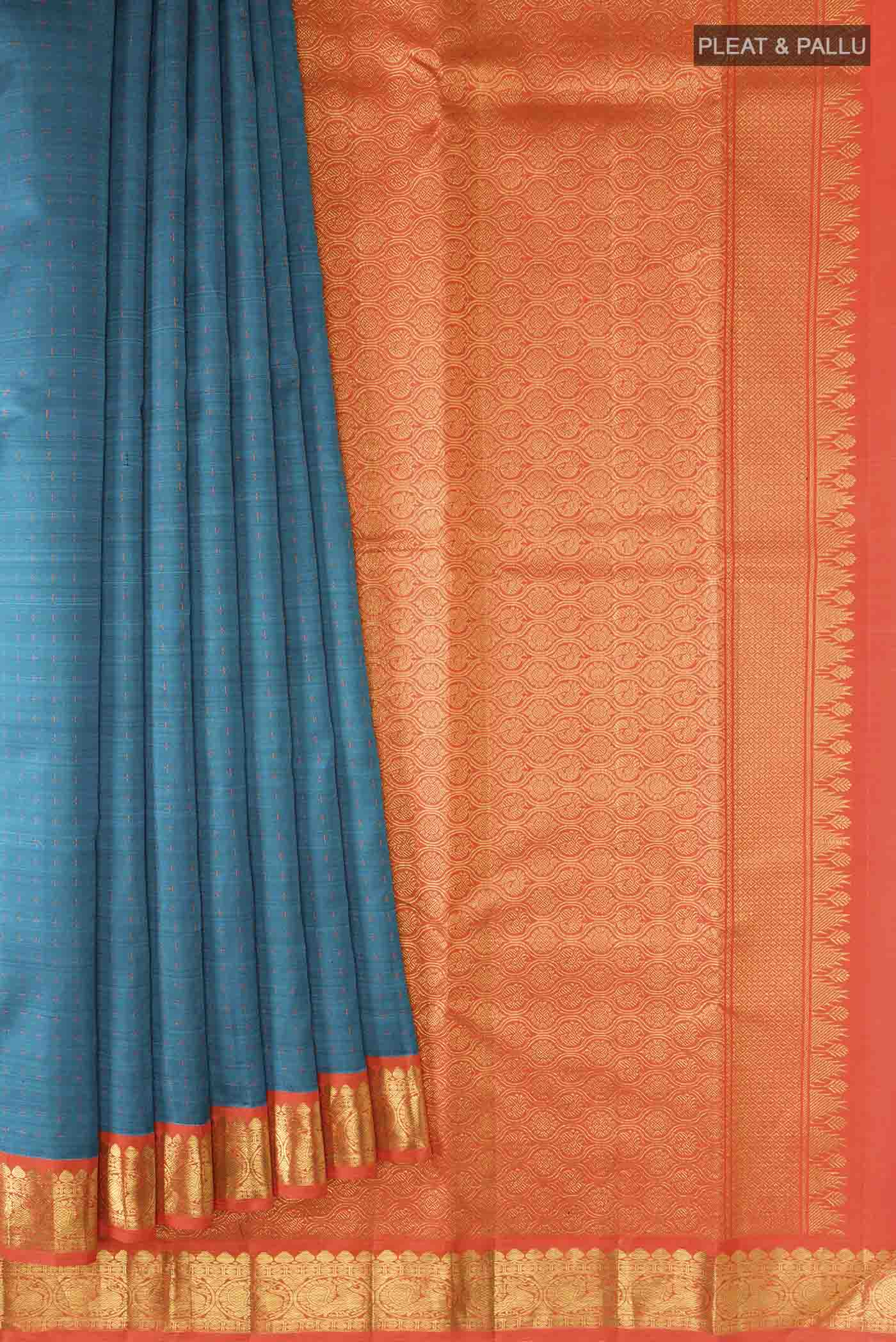 pleats pallu