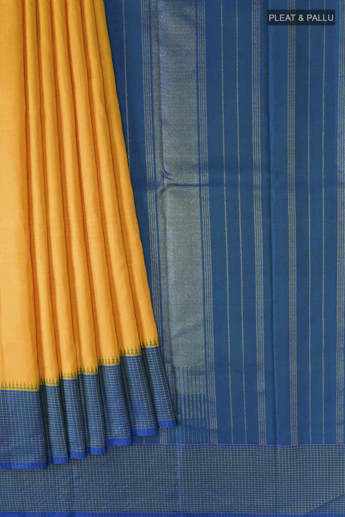 pleats pallu
