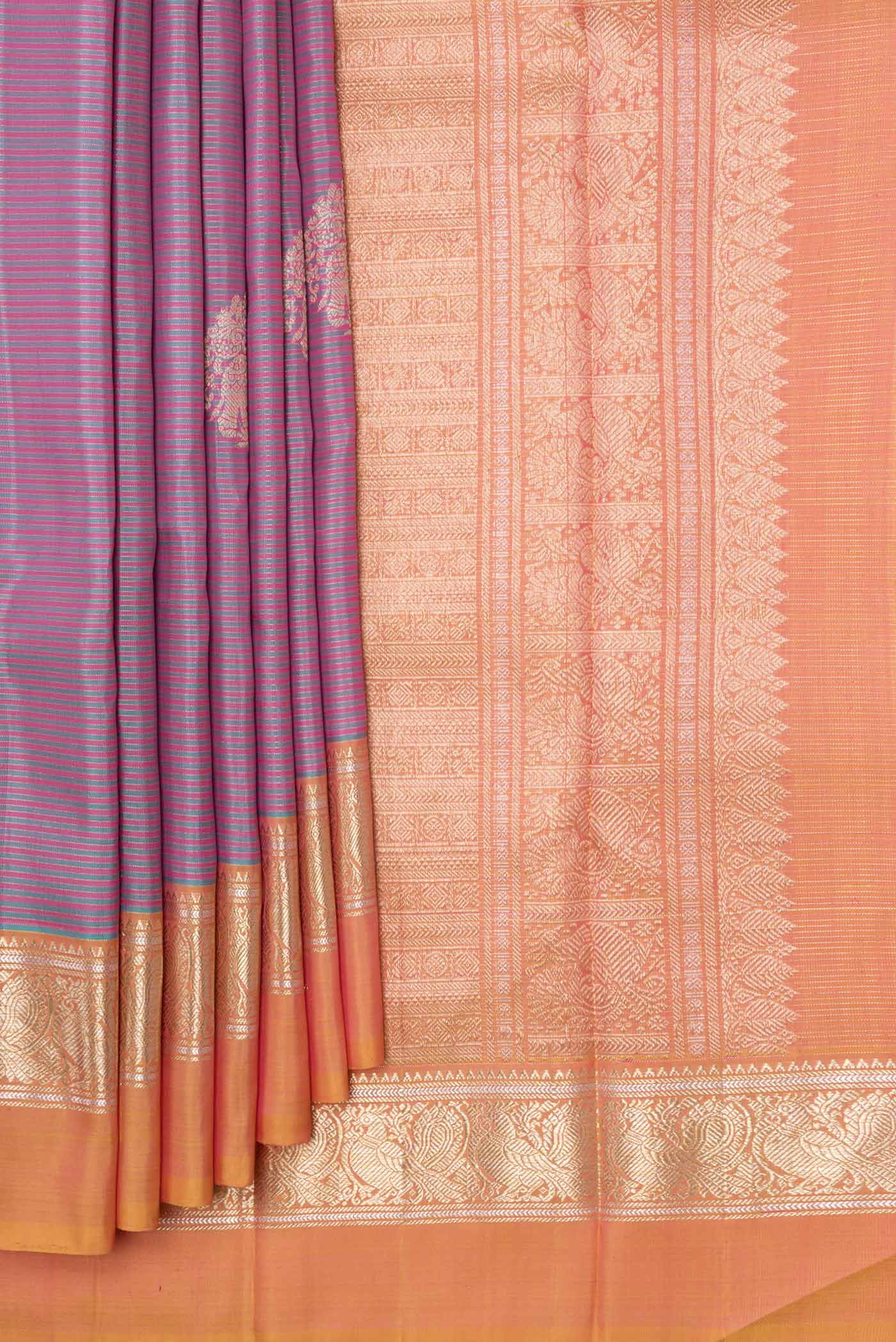 pleats pallu