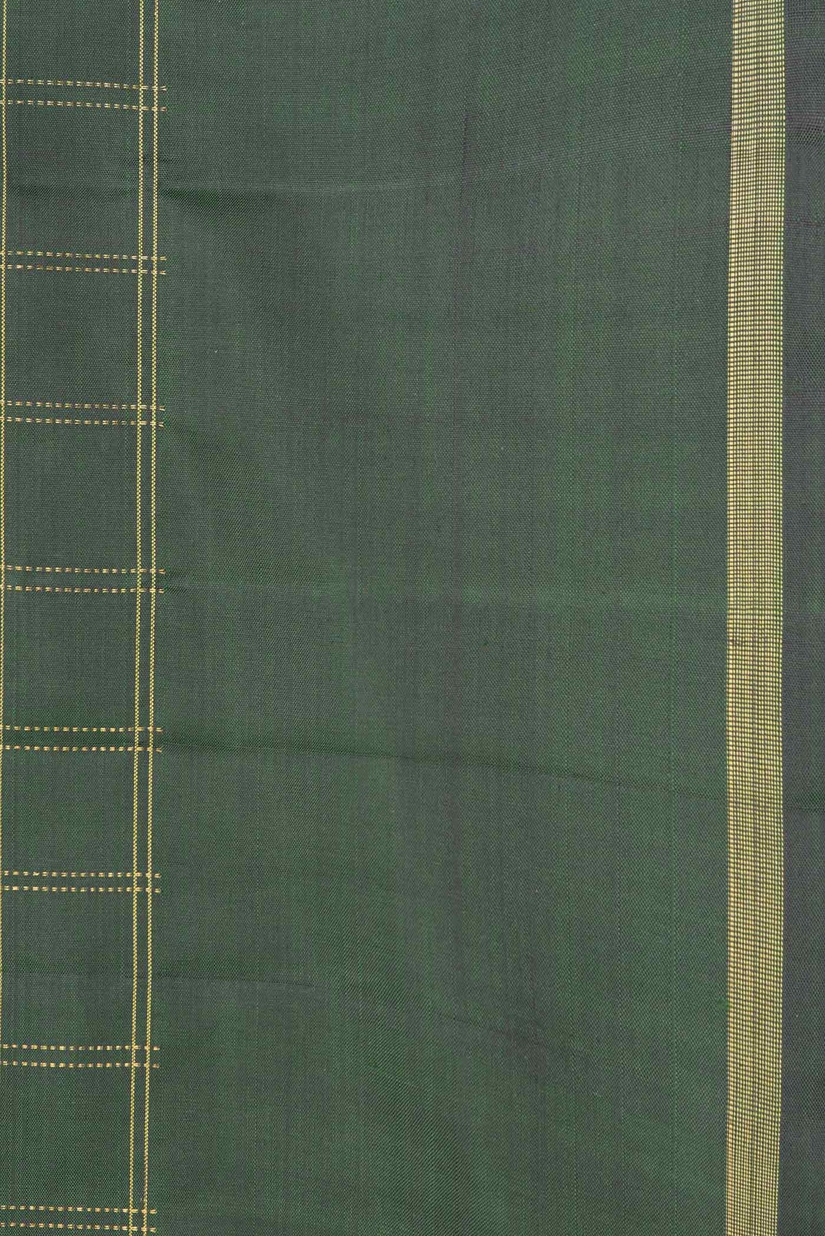 Border image of Bottle Green Dual Tone Kanchipuram Saree with Checked design on the body and Zari Border. 