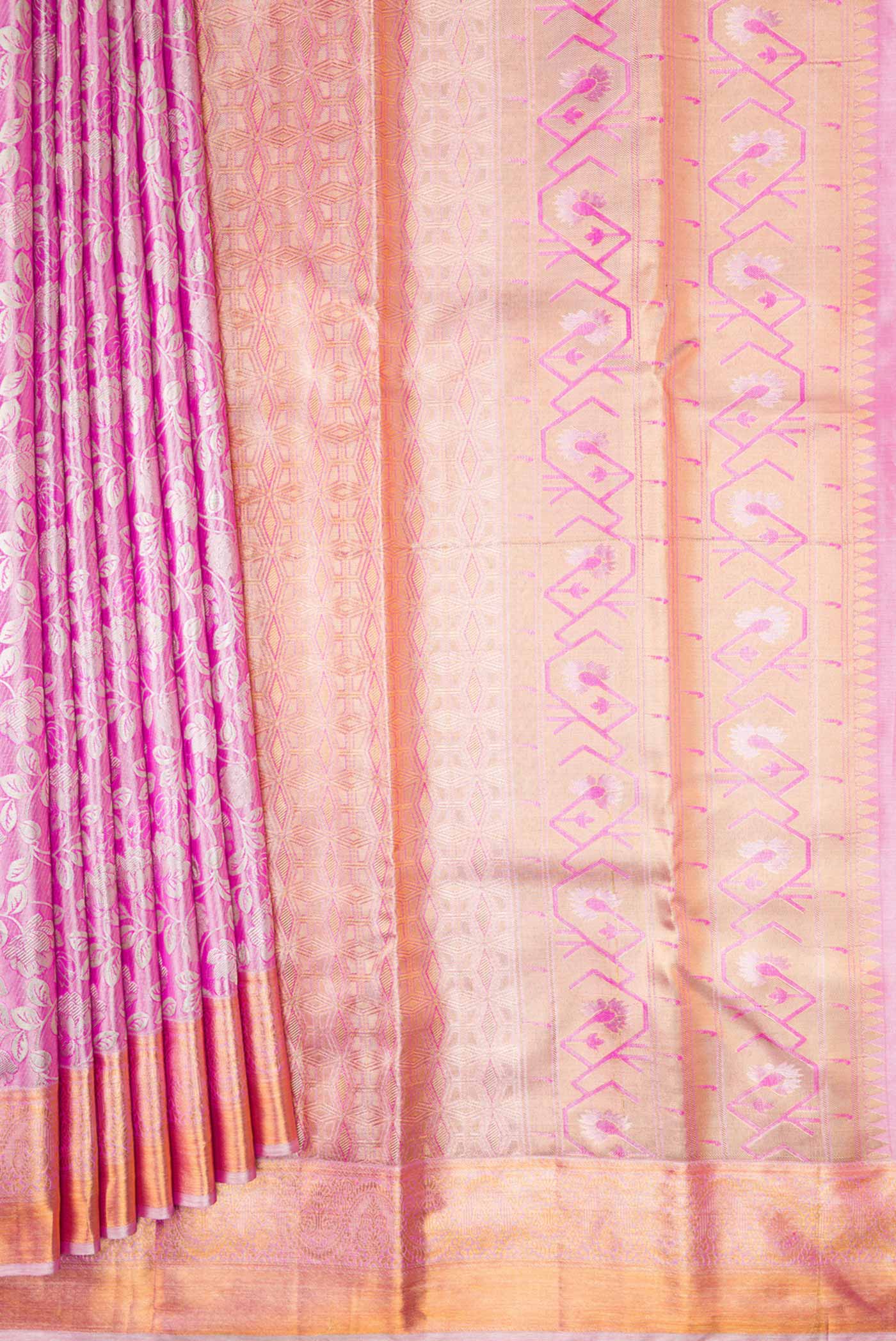 pleats pallu