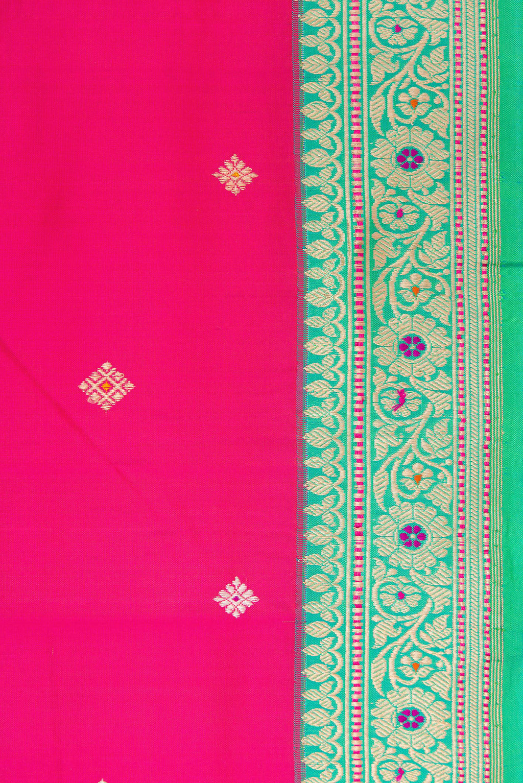 Border image of Pink Dual Tone Banarasi Silk Saree with Zari Butta on the body and Zari Border. 