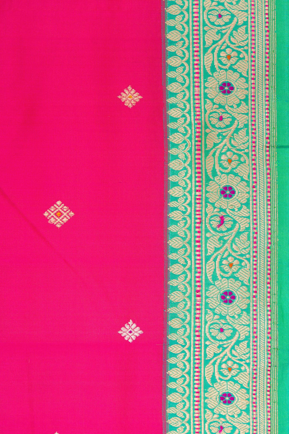 Border image of Pink Dual Tone Banarasi Silk Saree with Zari Butta on the body and Zari Border. 