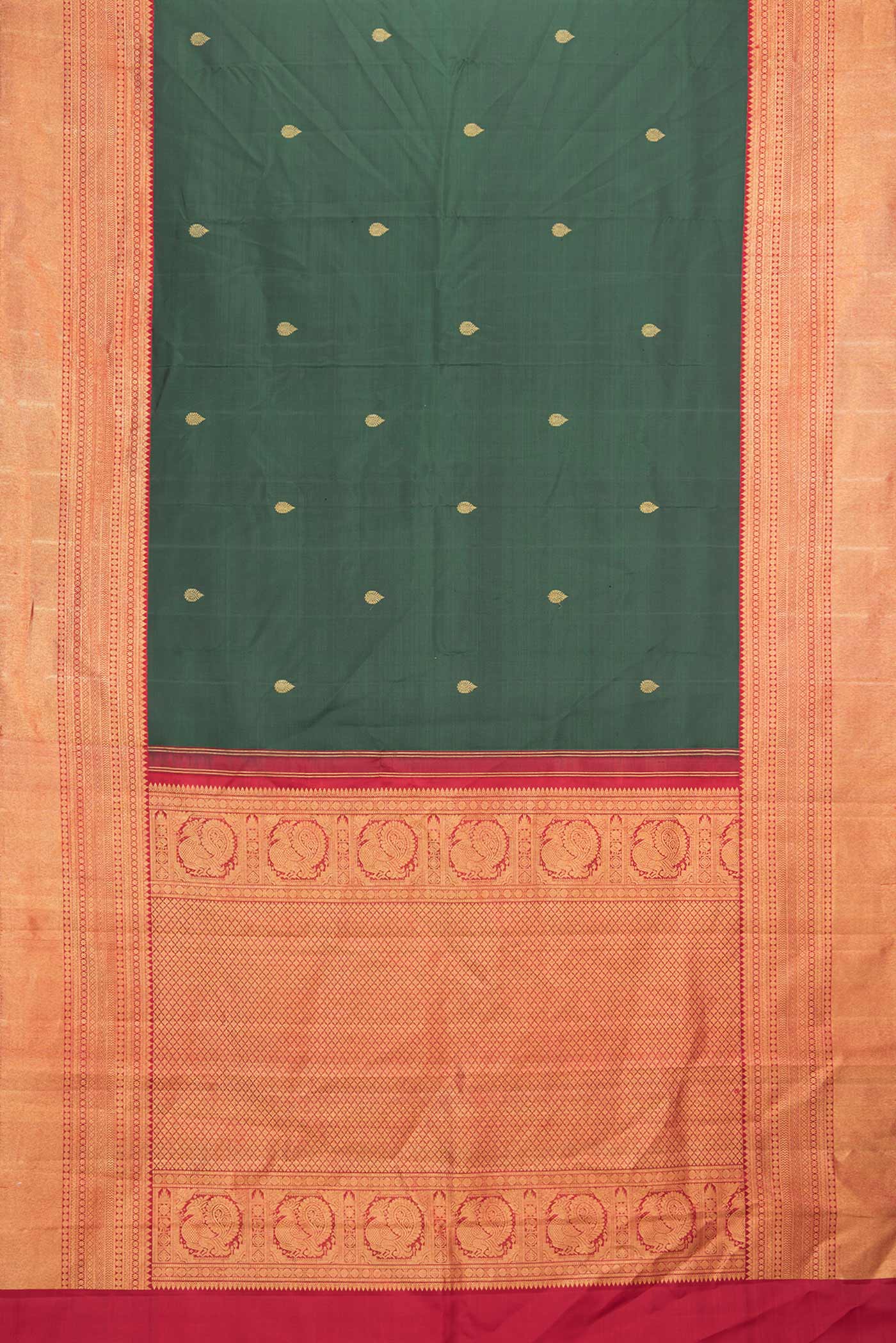 pallu body