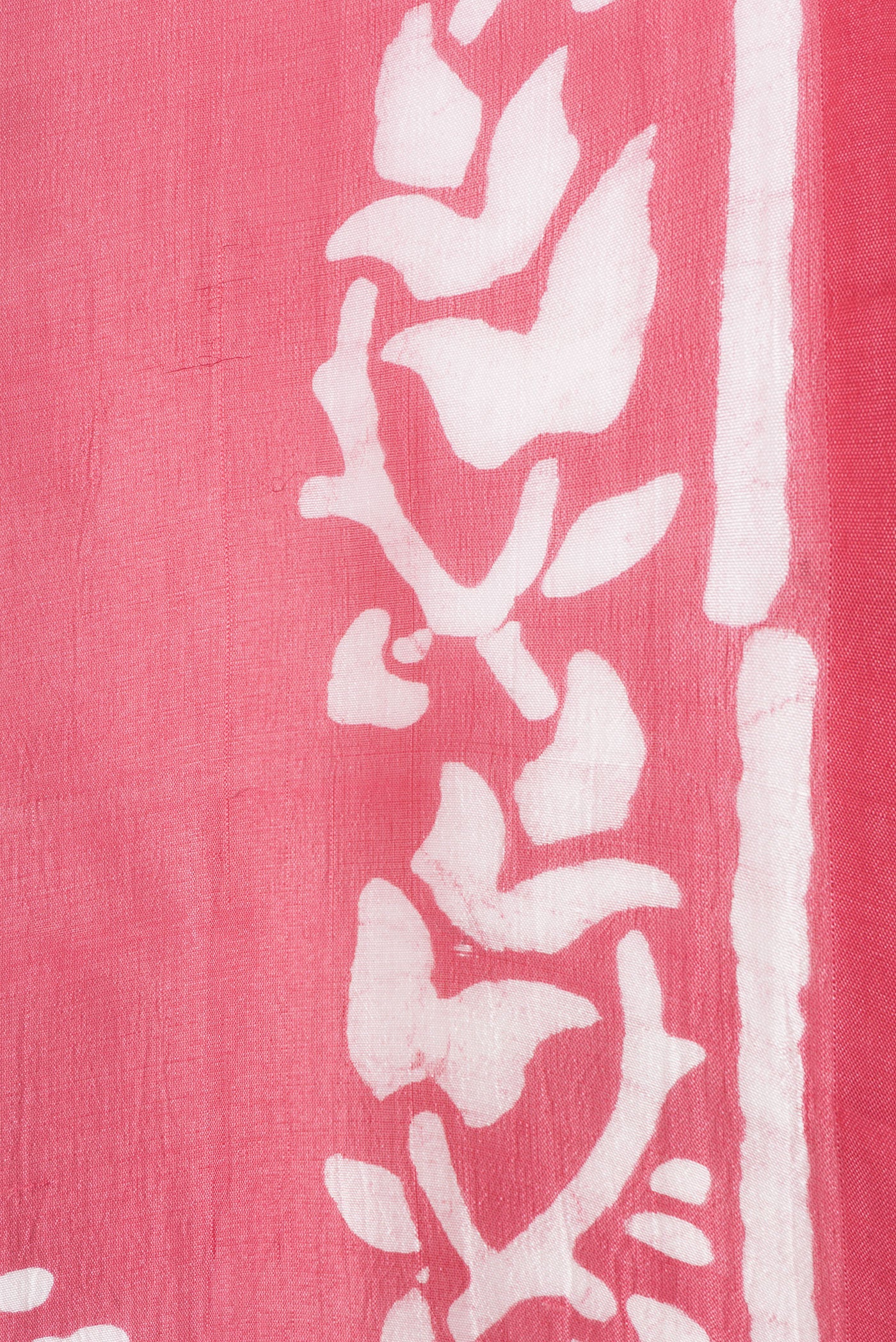 Border image of Pink Dual Tone Tussar Silk Saree with Printed design on the body and Printed Border. 