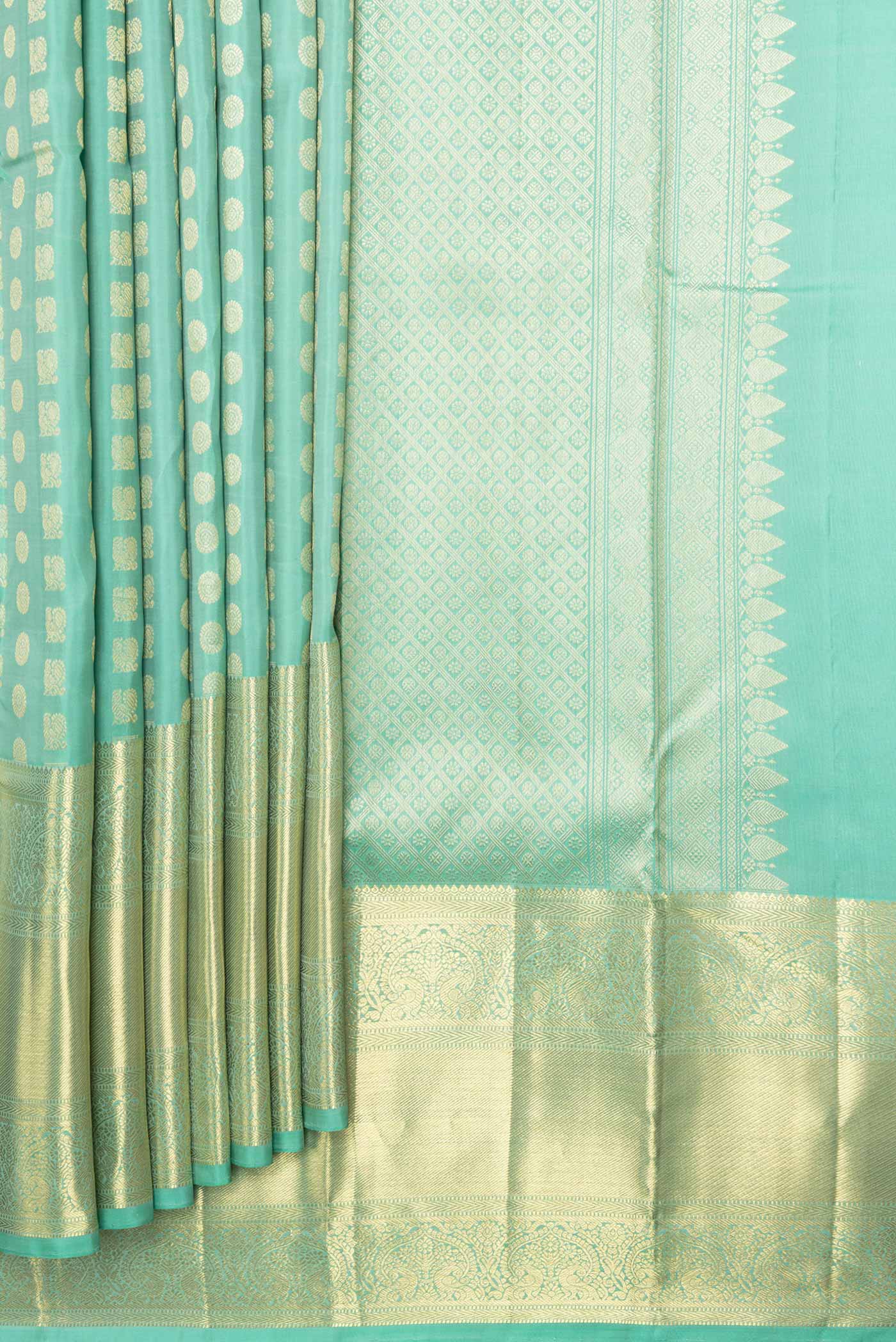 pleats pallu