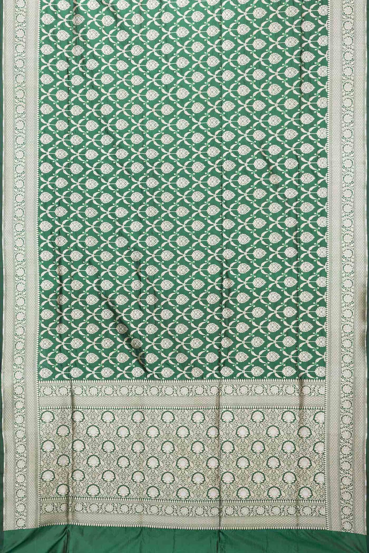 Flat view of Green Dual Tone Banarasi Silk Saree with Zari Brocade on the body and Zari Border