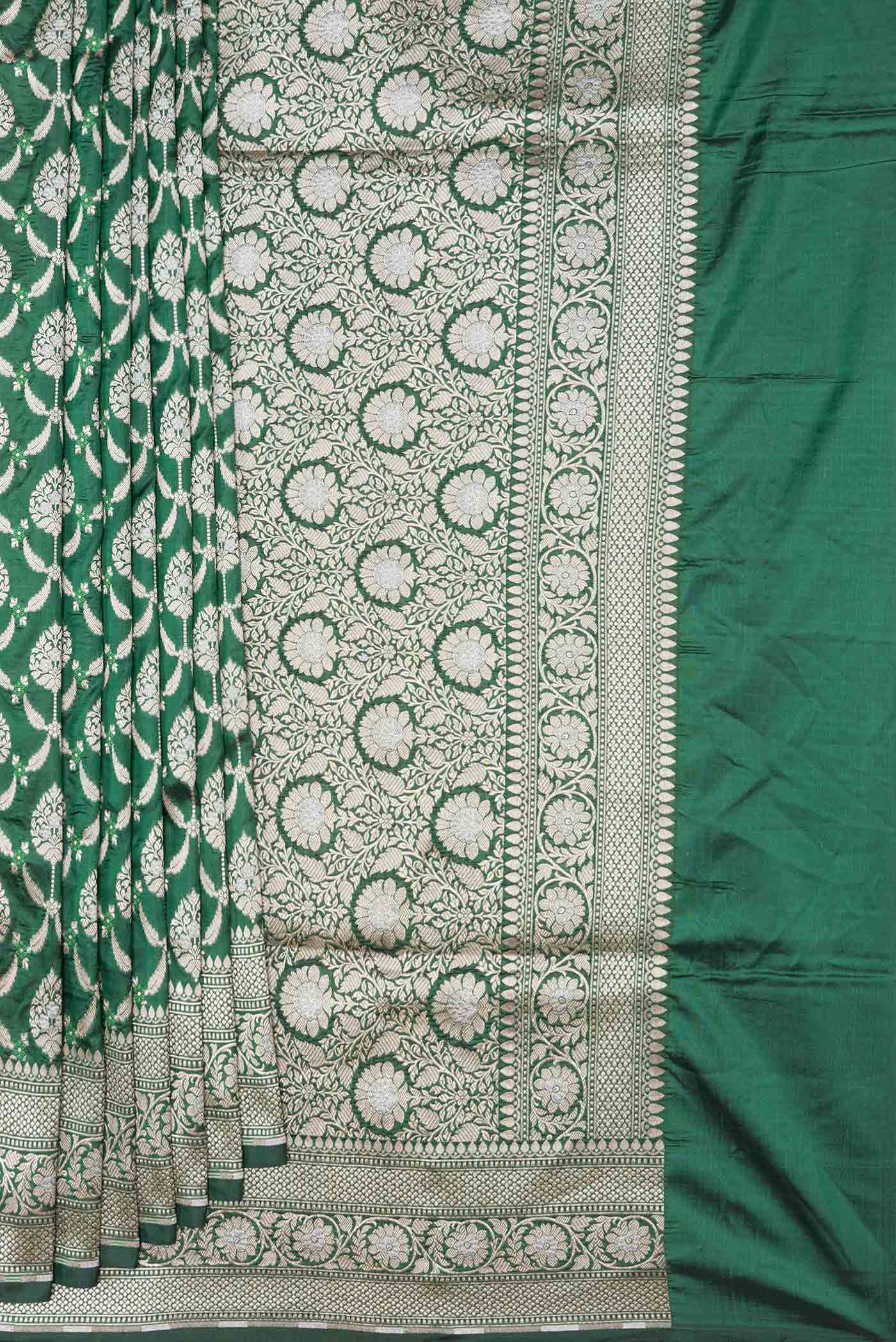 Pleats and pallu of Green Dual Tone Banarasi Silk Saree with Zari Brocade on the body and Zari Border