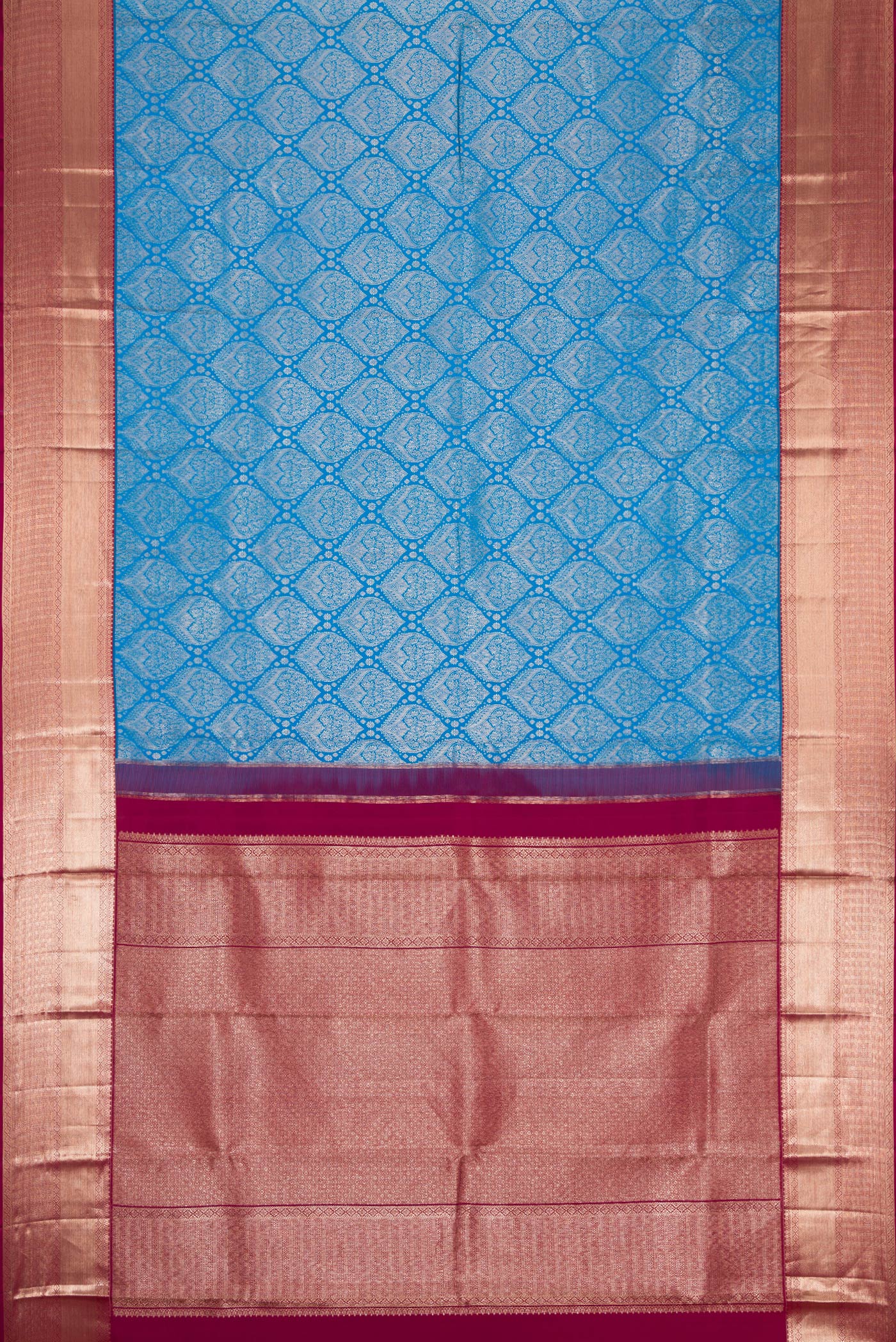 Flat view of Sky Blue Dual Tone Kanchipuram Silk Saree with Zari Brocade on the body and Zari Border. 