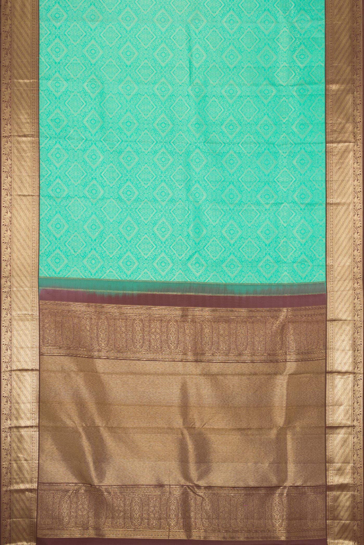 Flat view of Sea Green Dual Tone Kanjivaram Silk Saree with Zari Brocade on the body and Zari Border. 