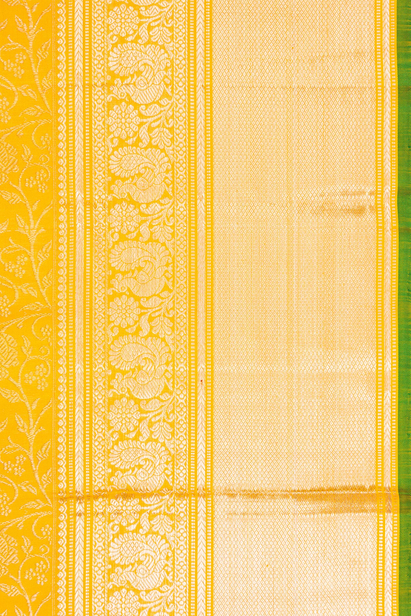 Border image of Yellow Dual Tone Kanchipuram Silk Saree with Zari Brocade on the body and Zari Border. 