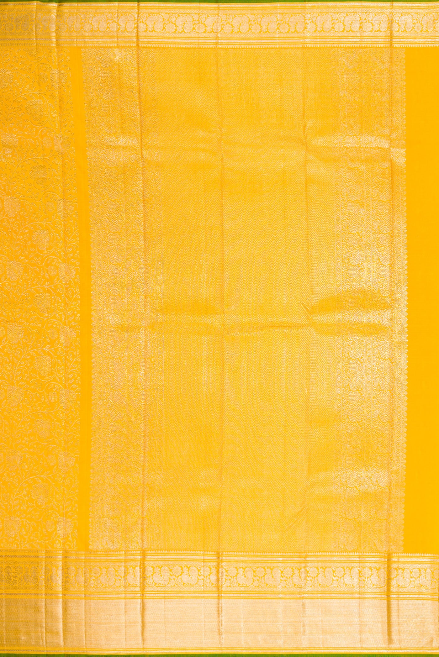 Close up image of the pallu of Yellow Dual Tone Kanchipuram Silk Saree with Zari Brocade on the body and Zari Border. 