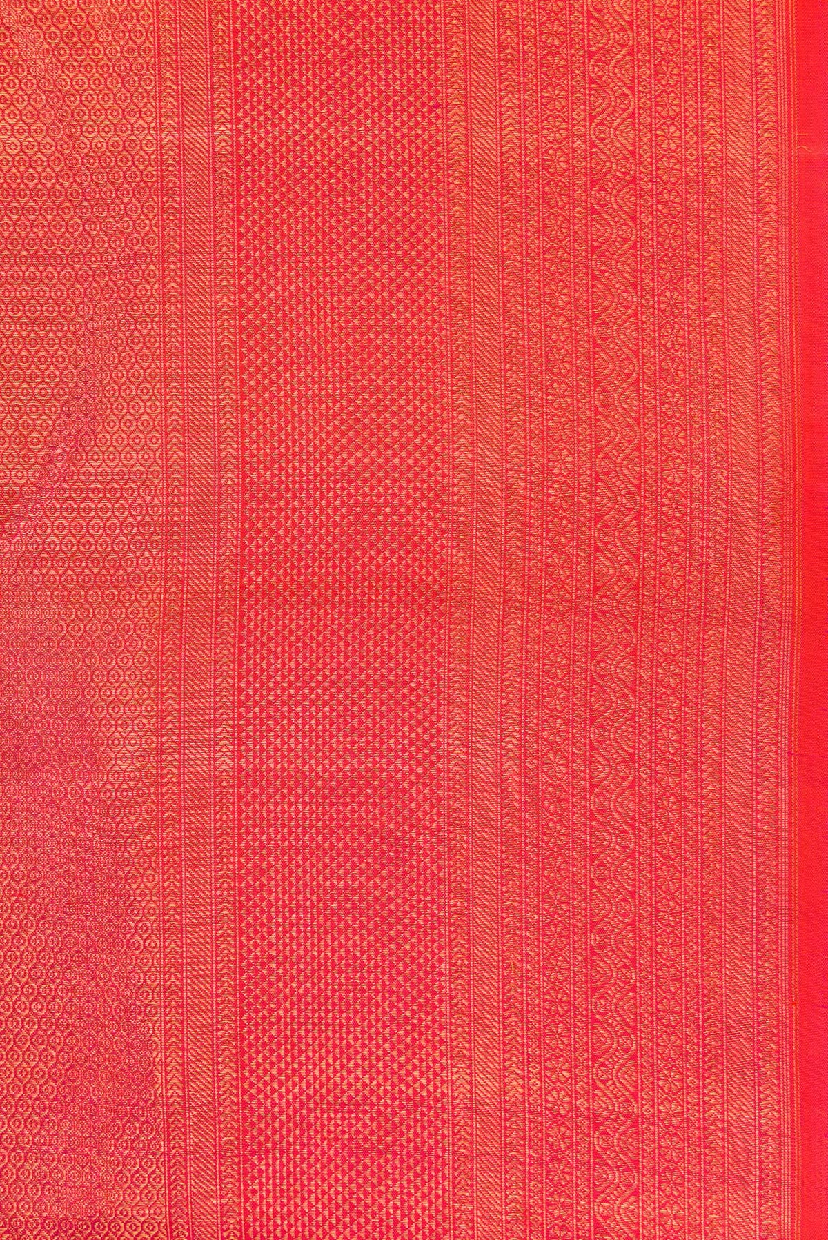 Border image of Coral Dual Tone Kanchipuram Silk Saree with Zari Brocade on the body and Zari Border. 