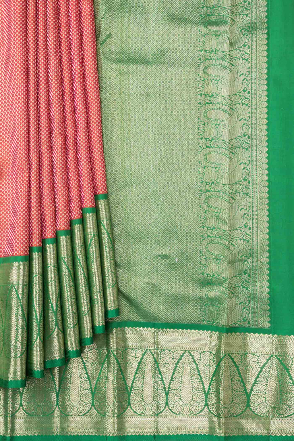 pleats pallu