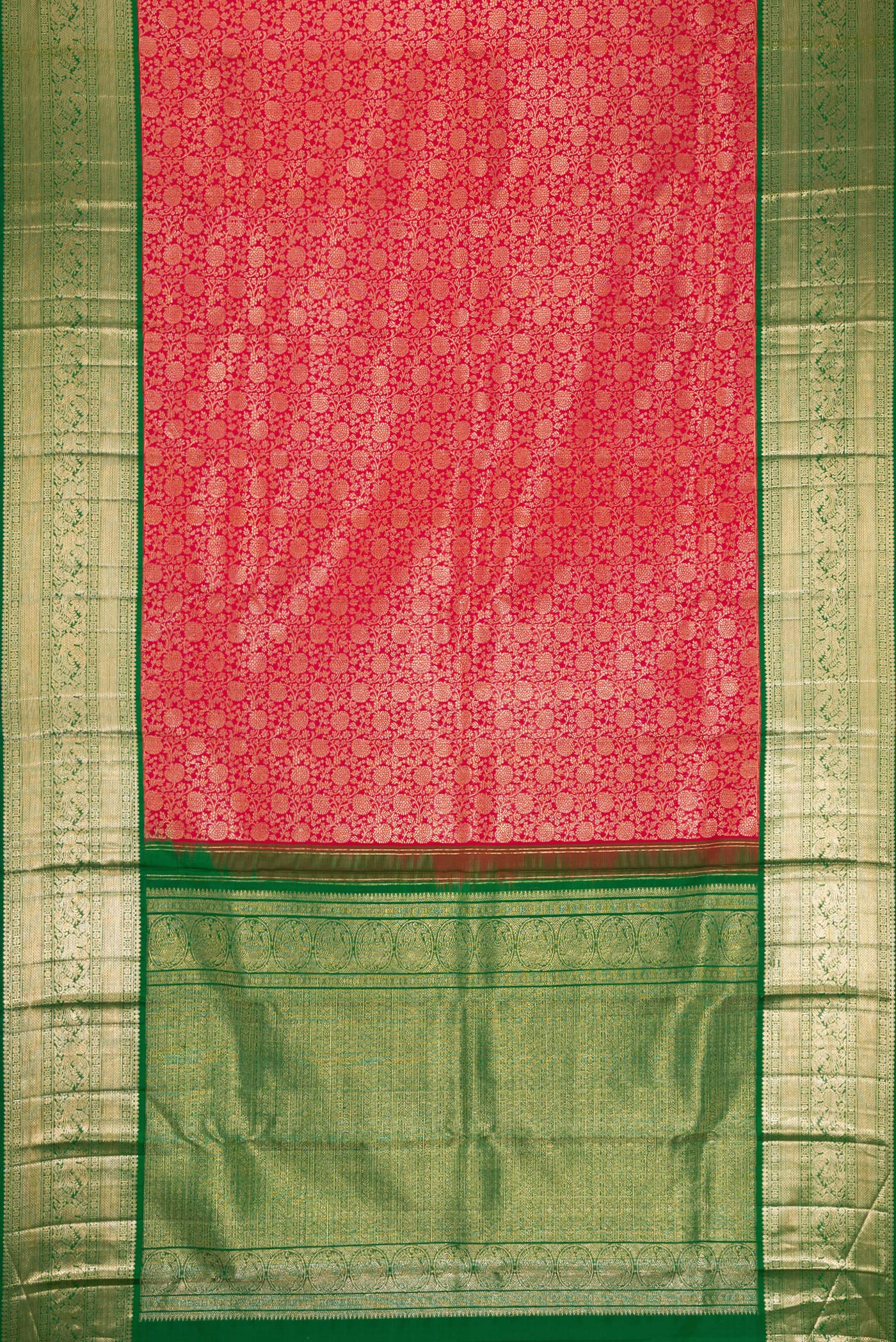 Flat view of Maroon Dual Tone Kanchipuram Silk Saree with Zari Brocade on the body and Zari Border. 
