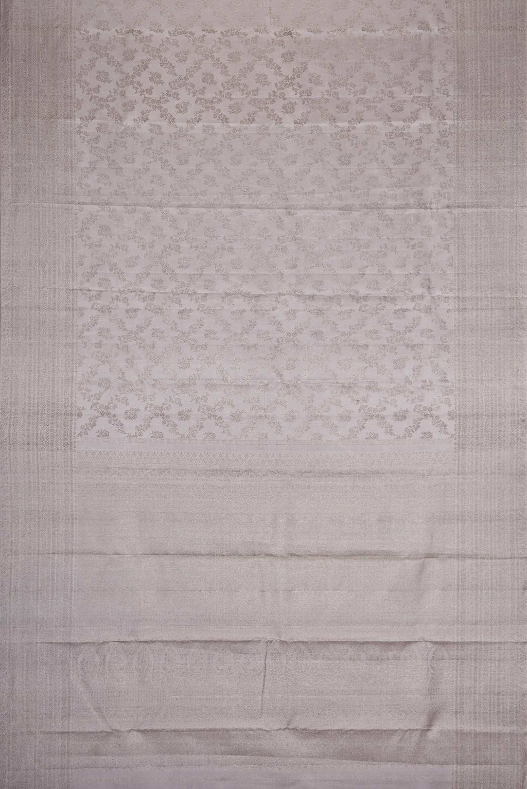 Flat view of Grey Dual Tone Kanchipuram Silk Saree with Zari Brocade on the body and Zari Border