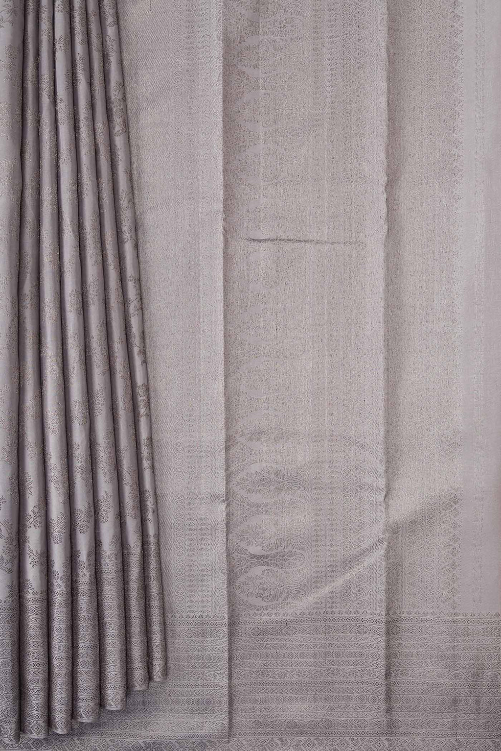 Pleats and pallu of Grey Dual Tone Kanchipuram Silk Saree with Zari Brocade on the body and Zari Border