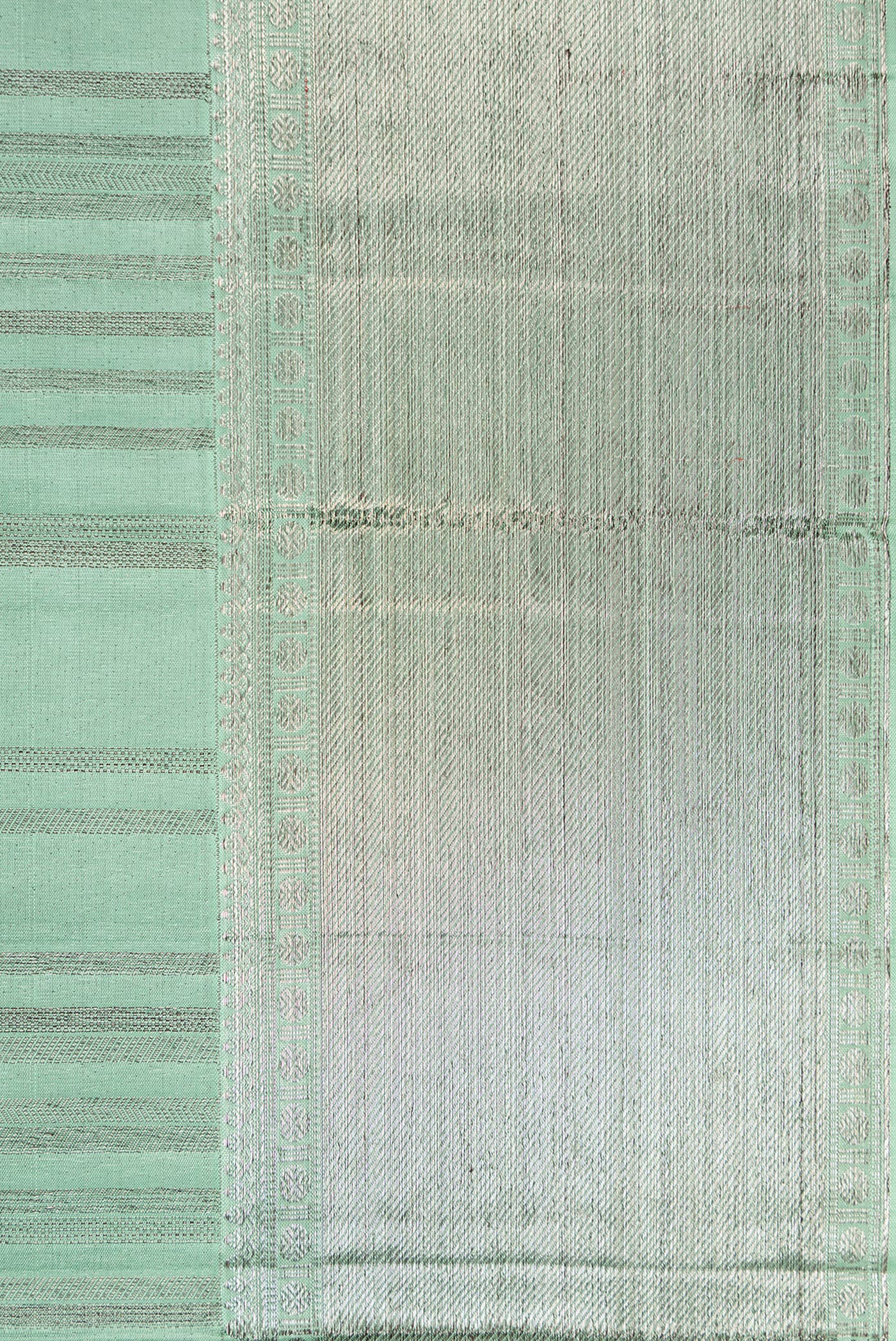 Border image of Light Green Dual Tone Kanjivaram Silk Saree with Zari Brocade on the body and Zari Border. 