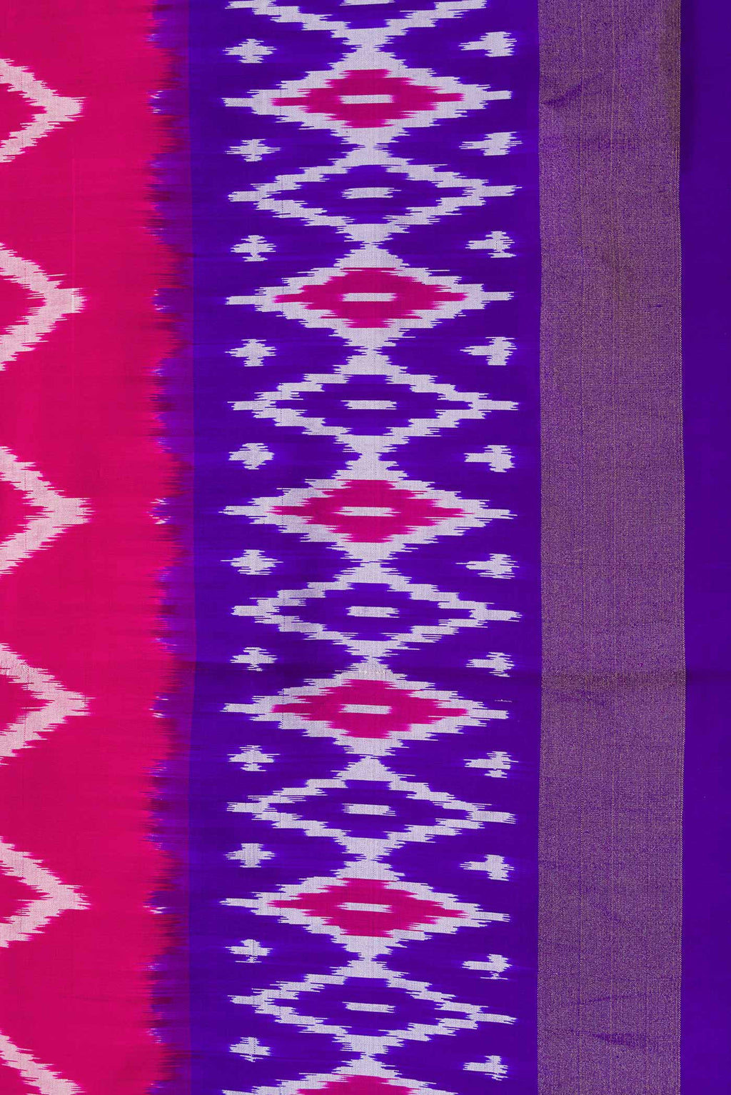 Border image of Pink Dual Tone Double Ikat Saree with Ikat Print on the body and Ikat Border. 